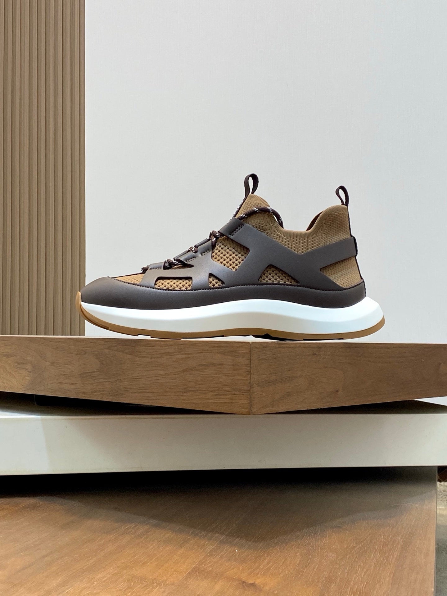 HM Men's Katana Sneaker Brown Calfskin 620162