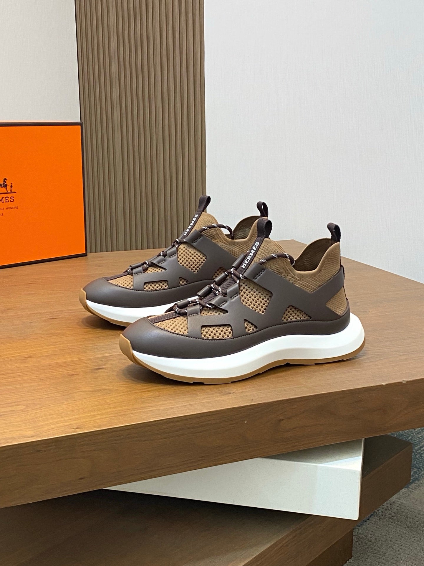 HM Men's Katana Sneaker Brown Calfskin 620162