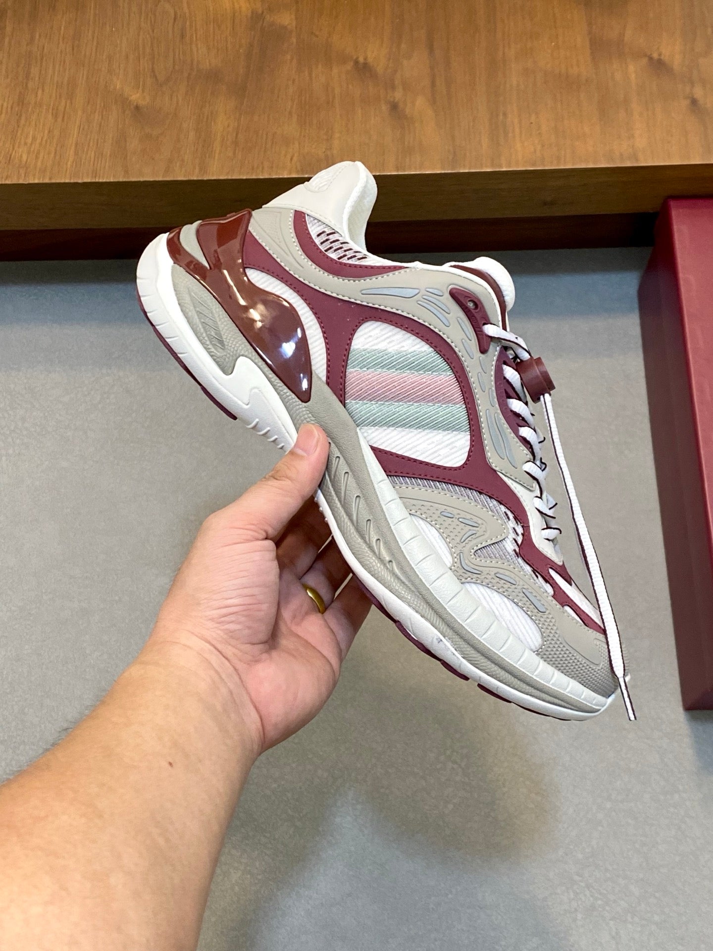 GG Men's 2.0 Sneakers Red Grey Cowhide 720707