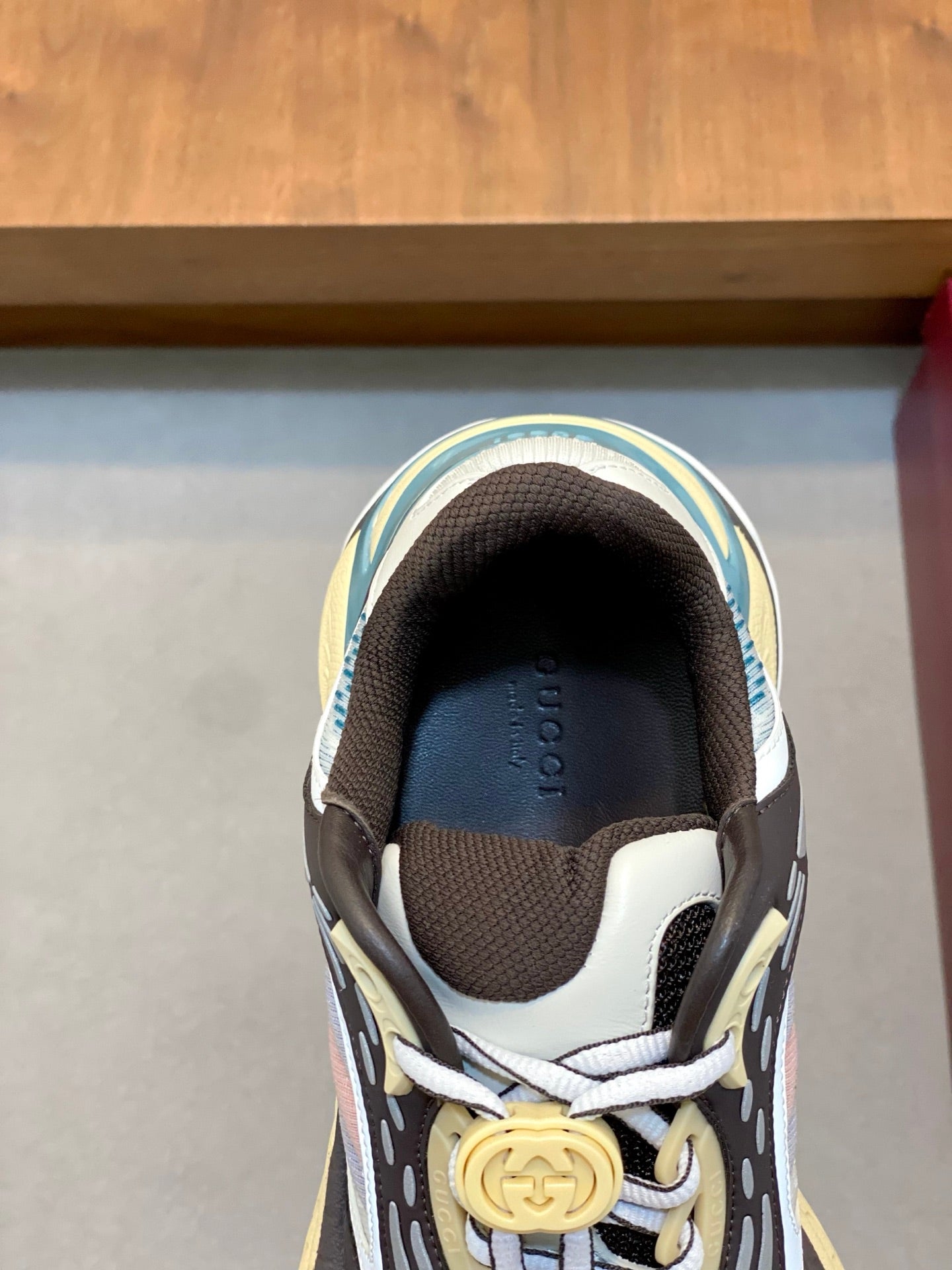 GG Men's 2.0 Sneakers Brown White Cowhide 720708