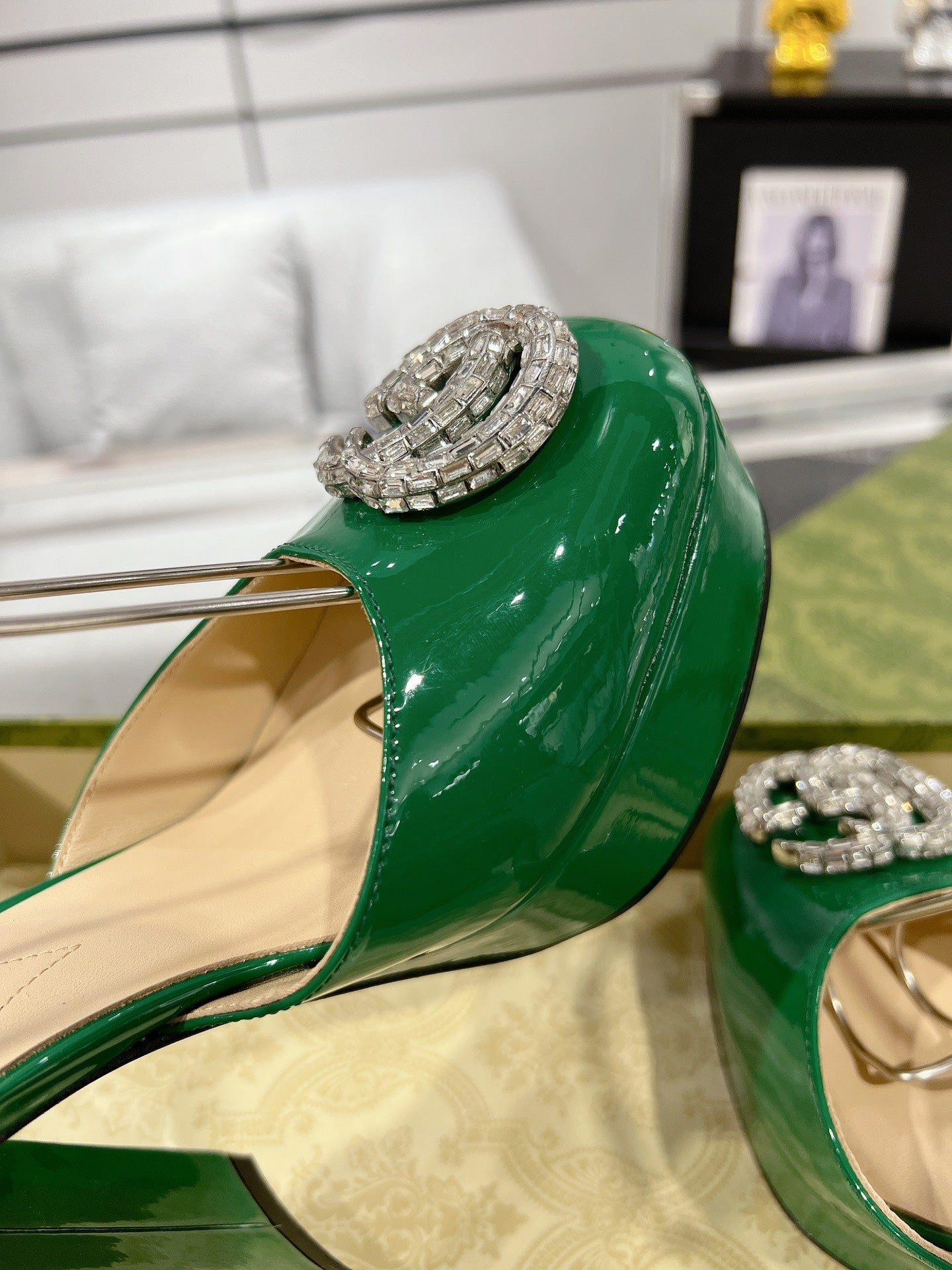 GG CRYSTALS PLATFORM PUMPS JADE GREEN CALFSKIN