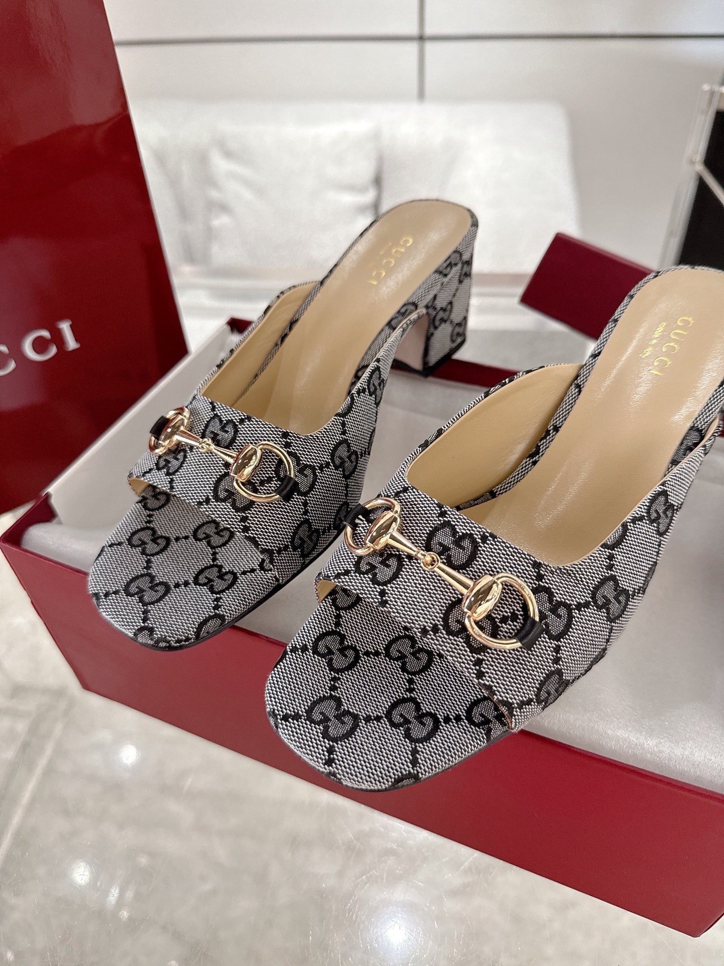 GC Horsebit Slide Gray Canvas Cowhide 292405