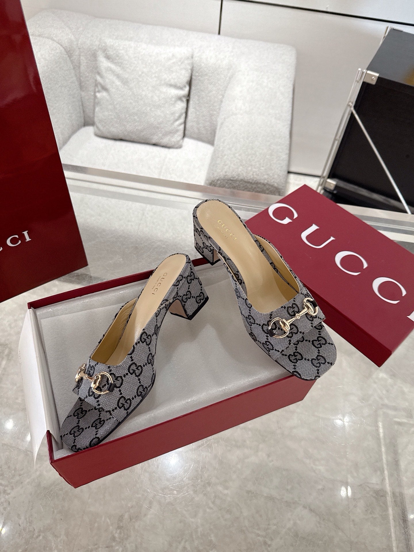 GC Horsebit Slide Gray Canvas Cowhide 292405