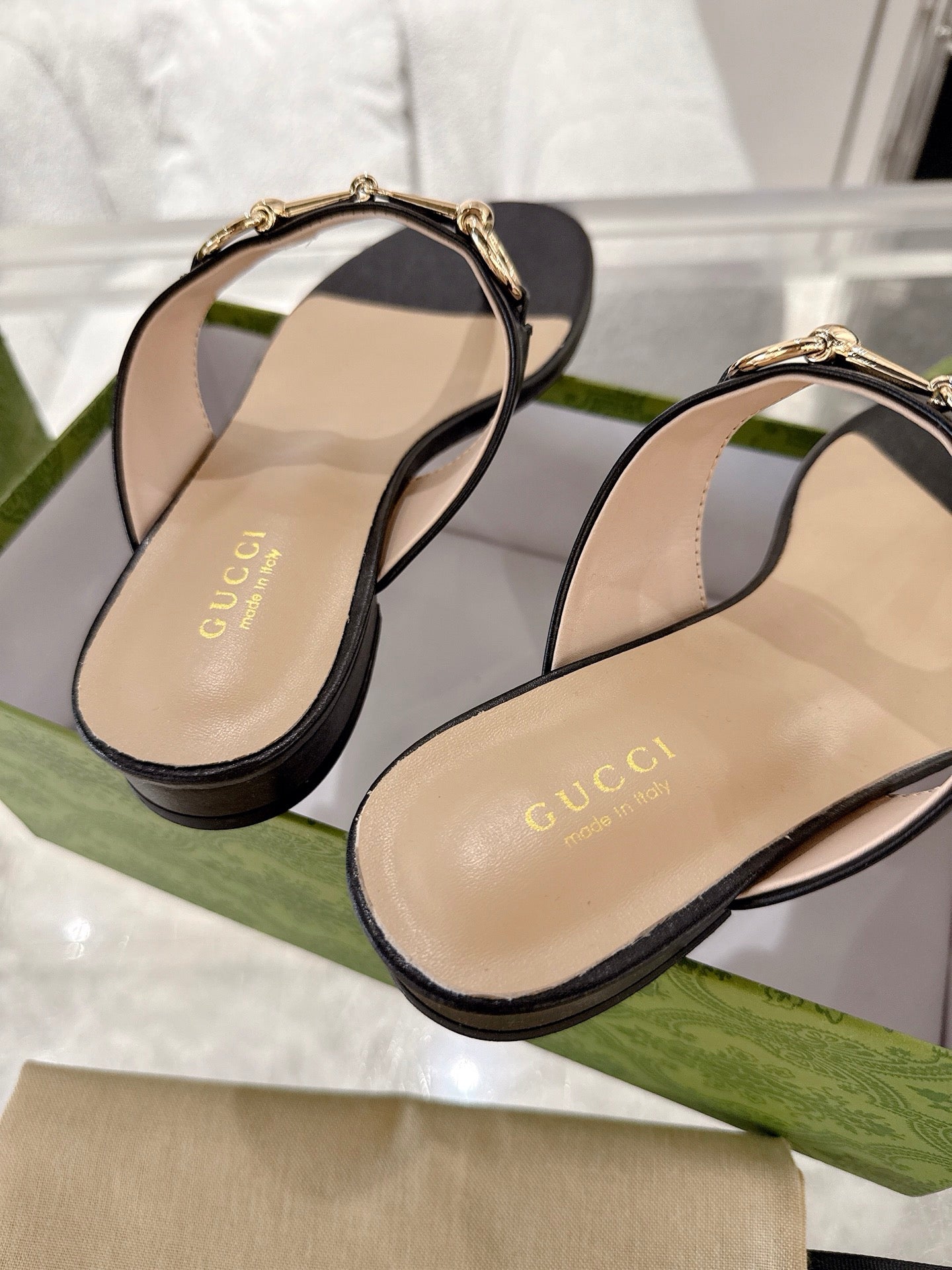 GC Horsebit Thong Sandals Black Leather 292477