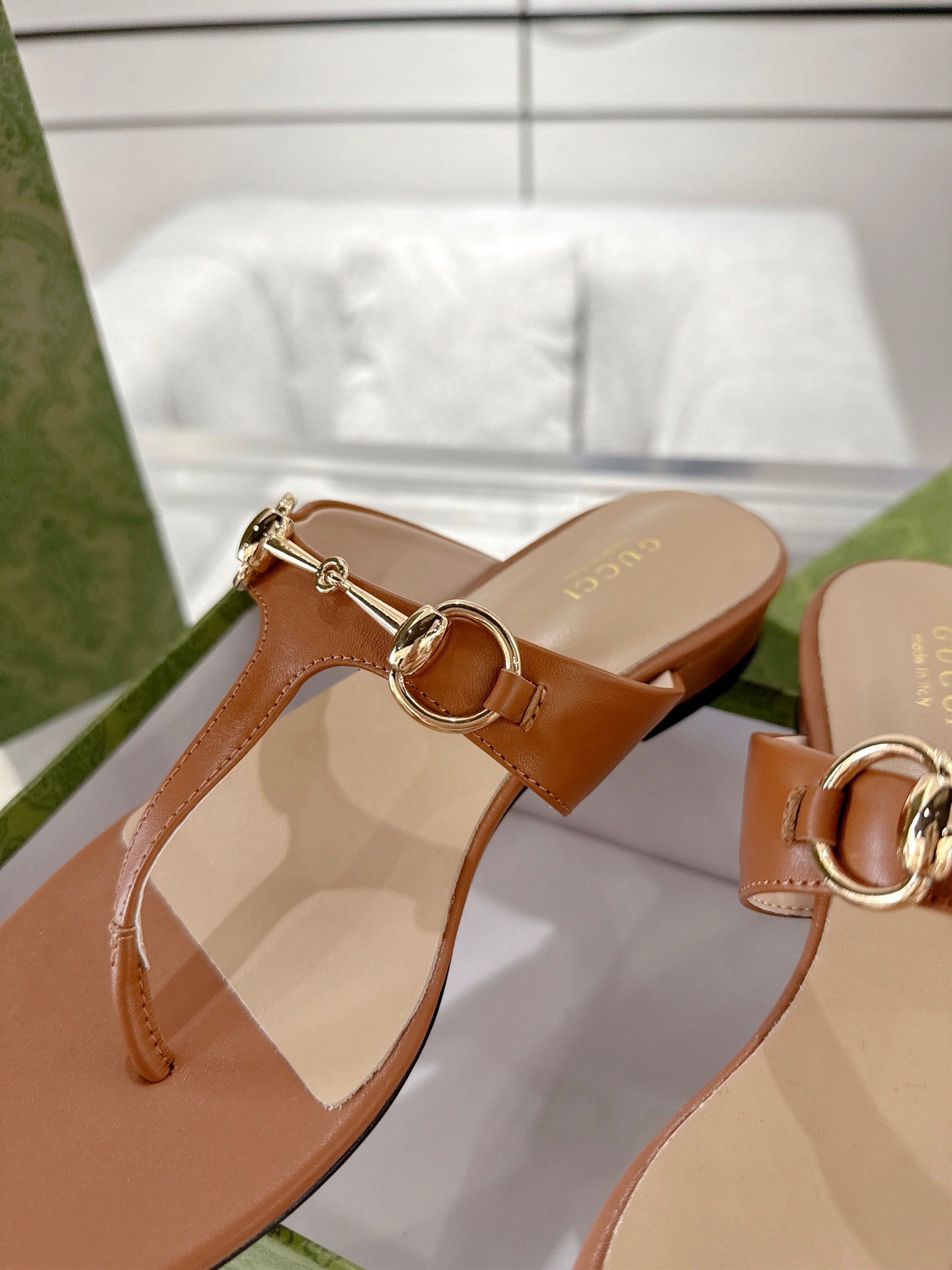 GC Horsebit Thong Sandals Brown Leather 292478