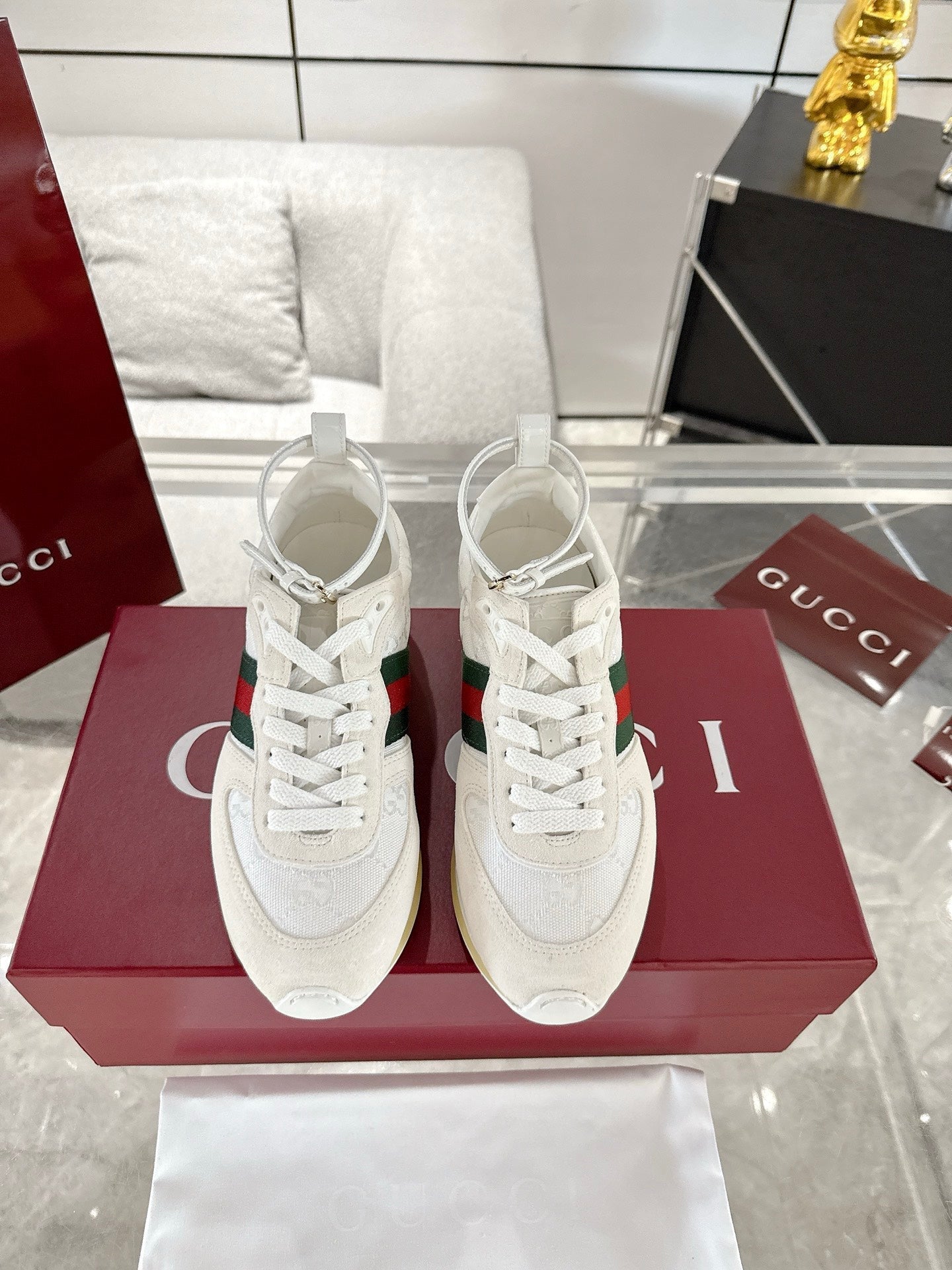 GC 2025 Re-Motion Sneaker White Suede Cowhide 292412