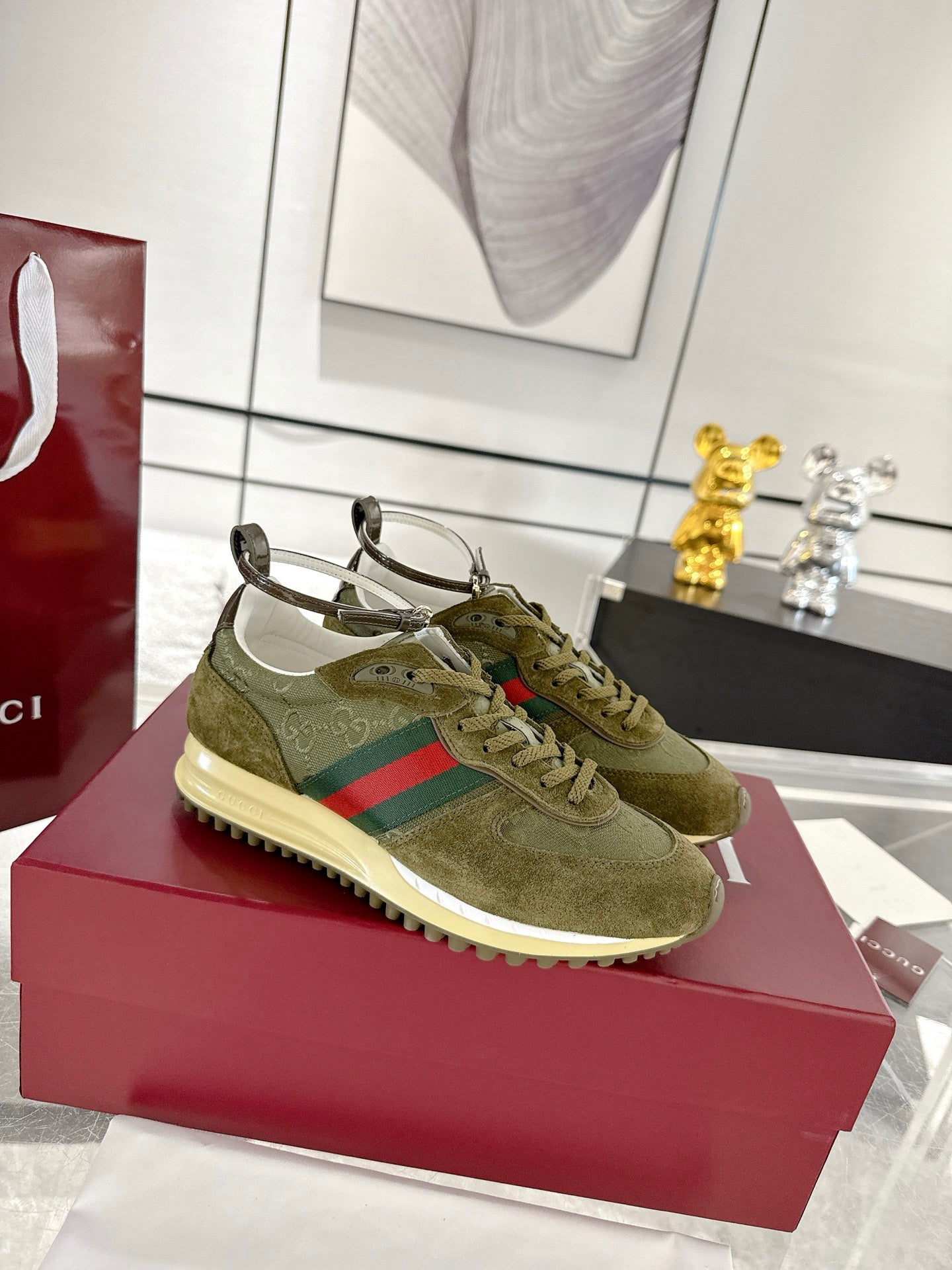 GC 2025 Re-Motion Sneaker Dark Green Suede Cowhide 292415