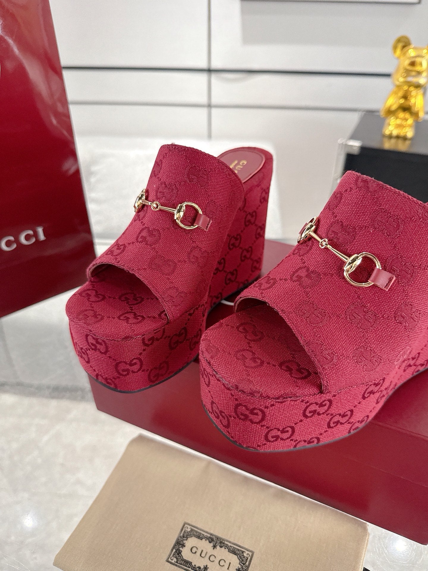 GC Wedge With Horsebit Sandal Red Canvas 292422