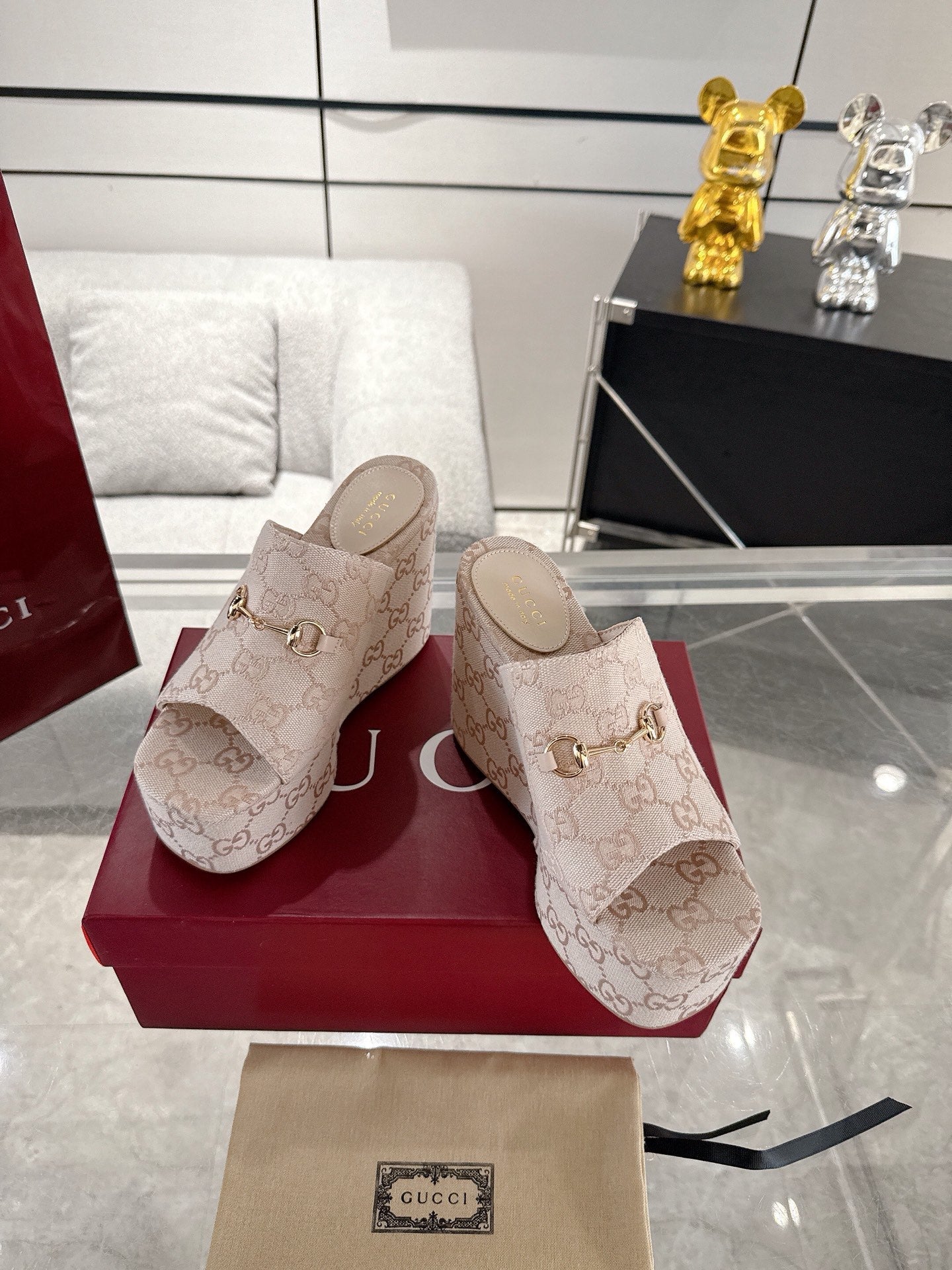 GC Wedge With Horsebit Sandal Beige Canvas 292423