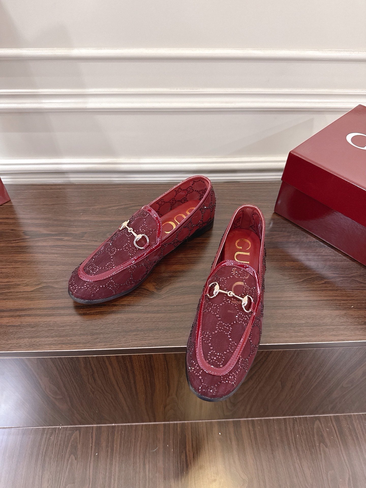 GG Jordaan Loafer Dark Red Mesh With Crystal
