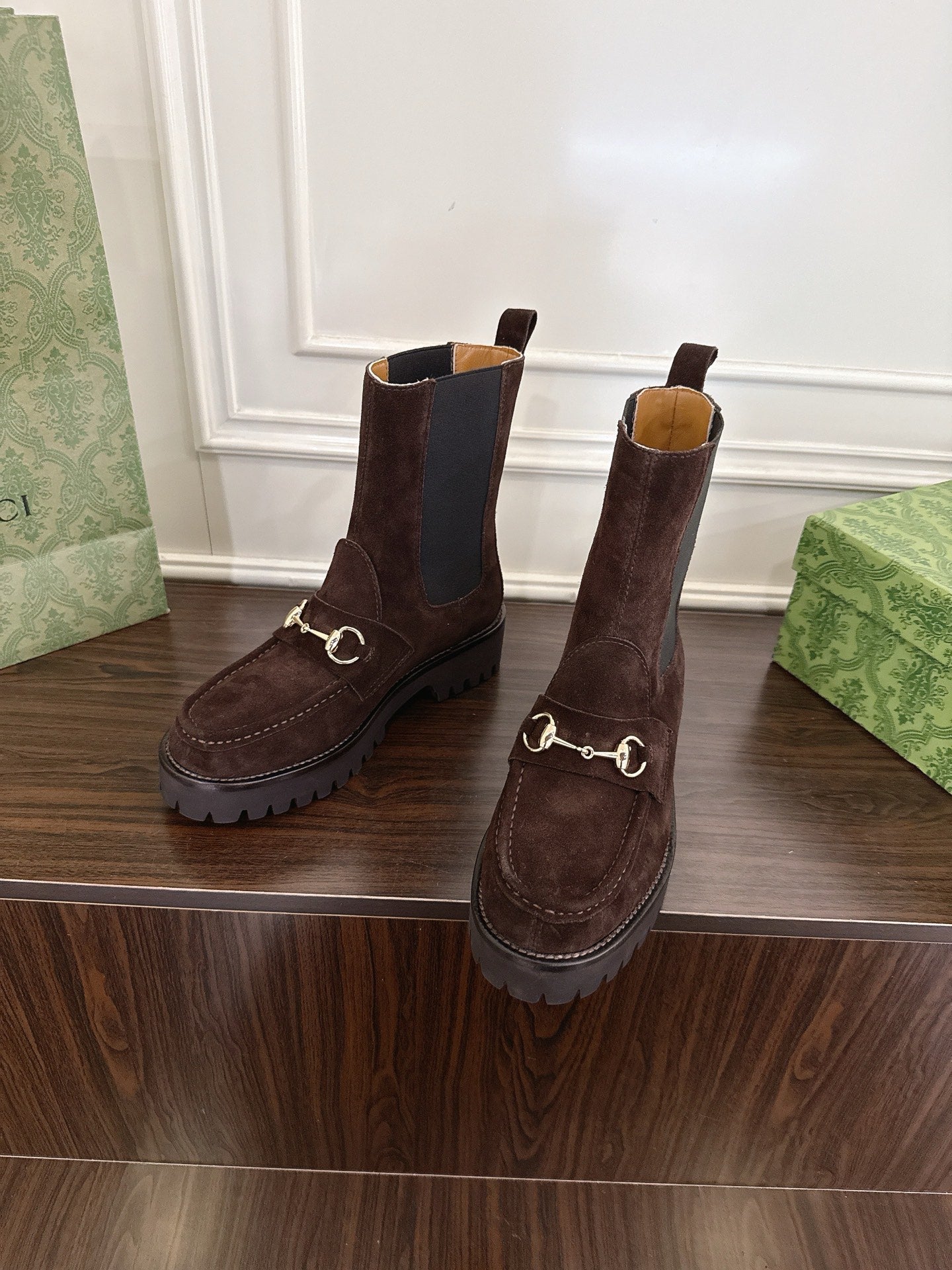 Gucci Horsebit Ankle Boots Dark Brown Black Suede Sheepskin 490527