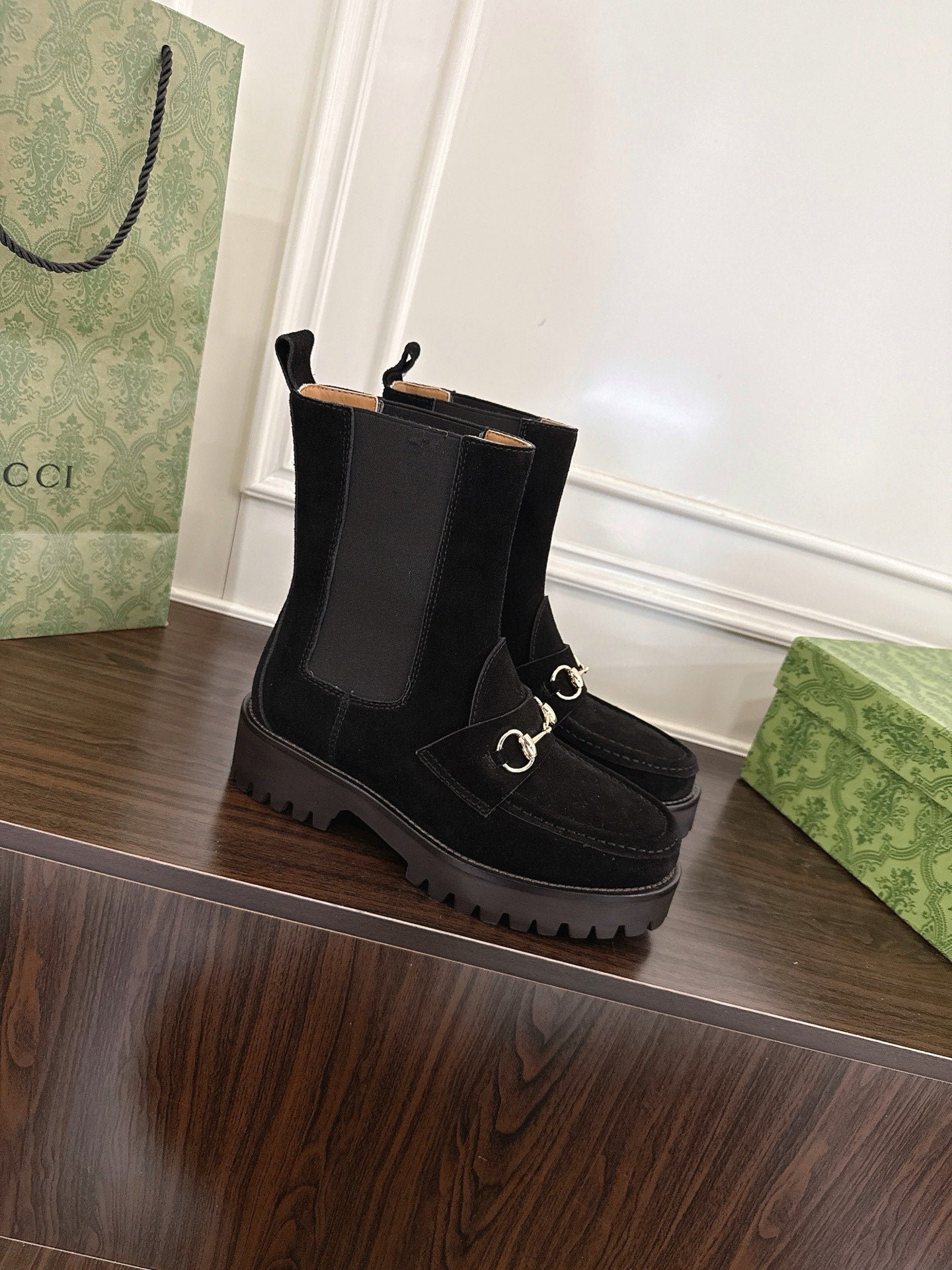 Gucci Horsebit Ankle Boots Black Suede Sheepskin 490528