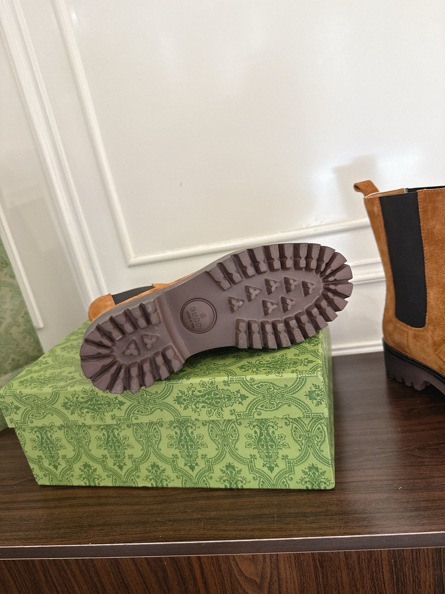 Gucci Horsebit Ankle Boots Brown Black Suede Sheepskin 490529