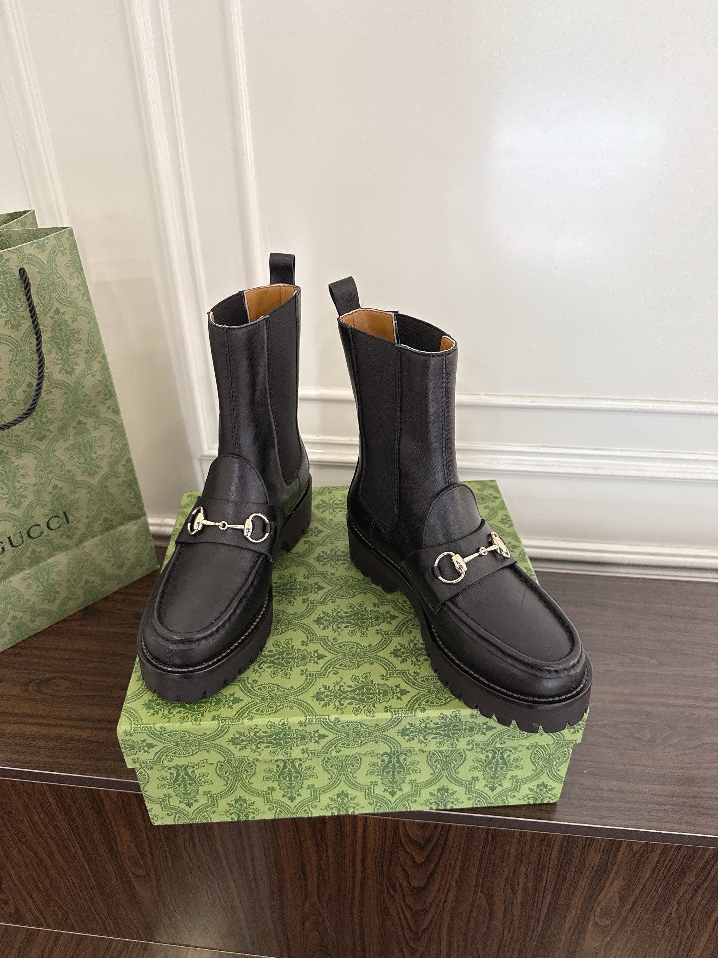 Gucci Horsebit Ankle Boots Black Sheepskin Fabric 490530