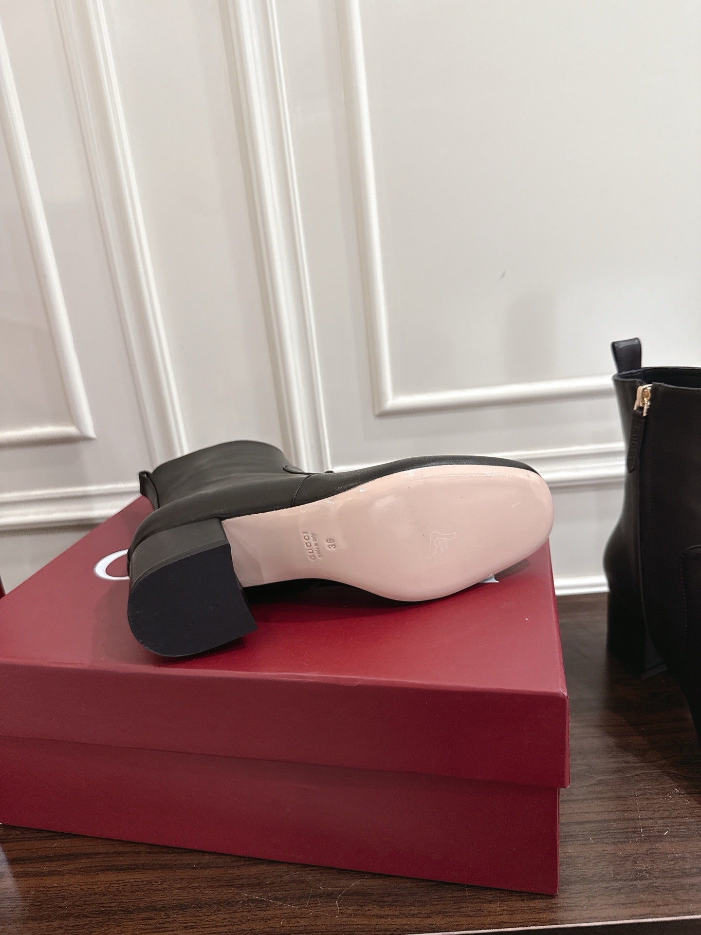 Gucci Horsebit Chunky Heel Ankle Boots Black Cowhide 490560