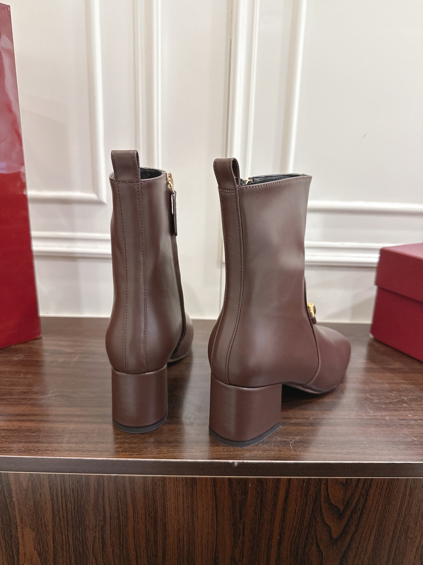 Gucci Horsebit Chunky Heel Ankle Boots Dark Brown Cowhide 490562