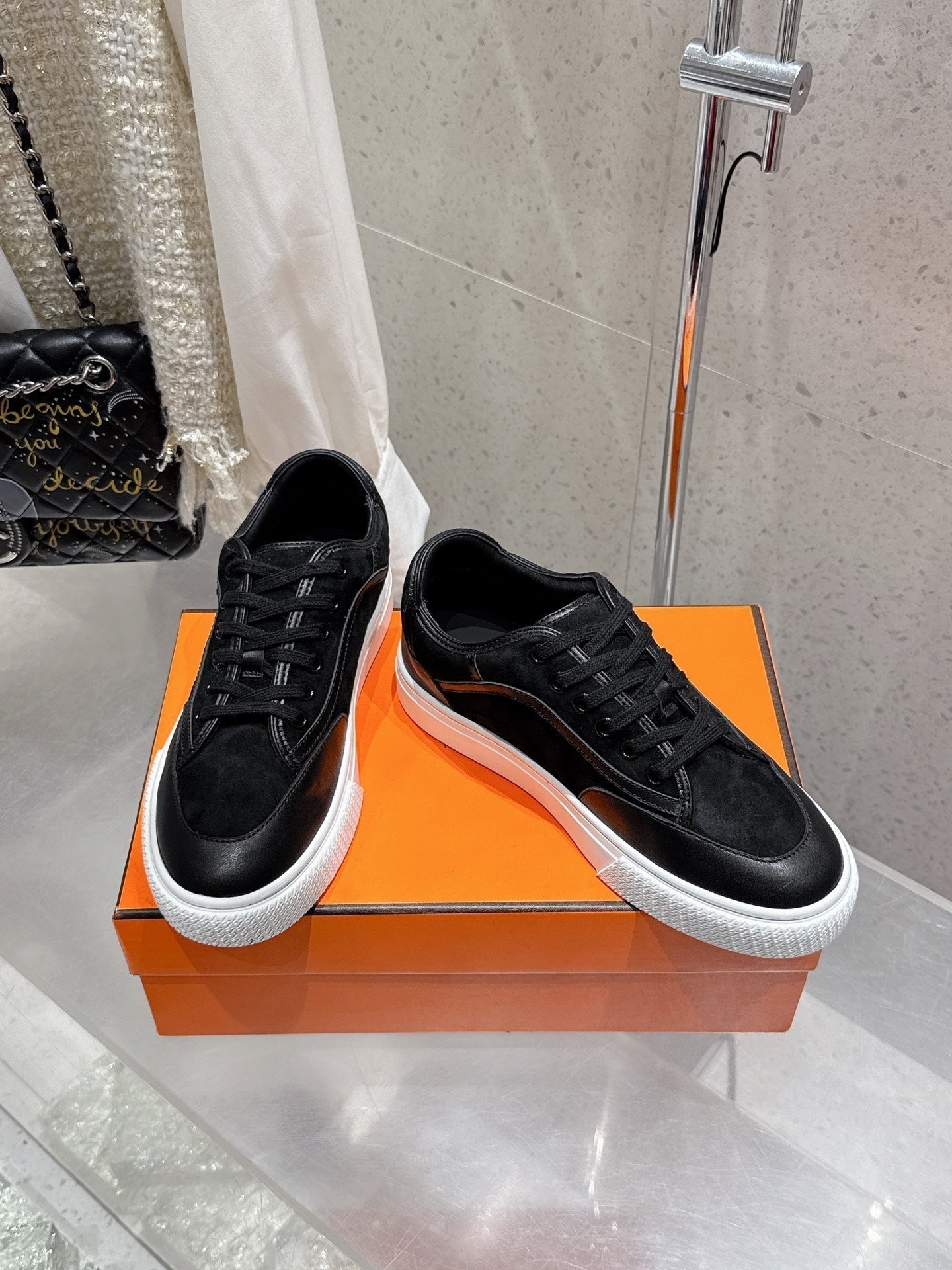 HM Get Sneaker Black Suede 204752
