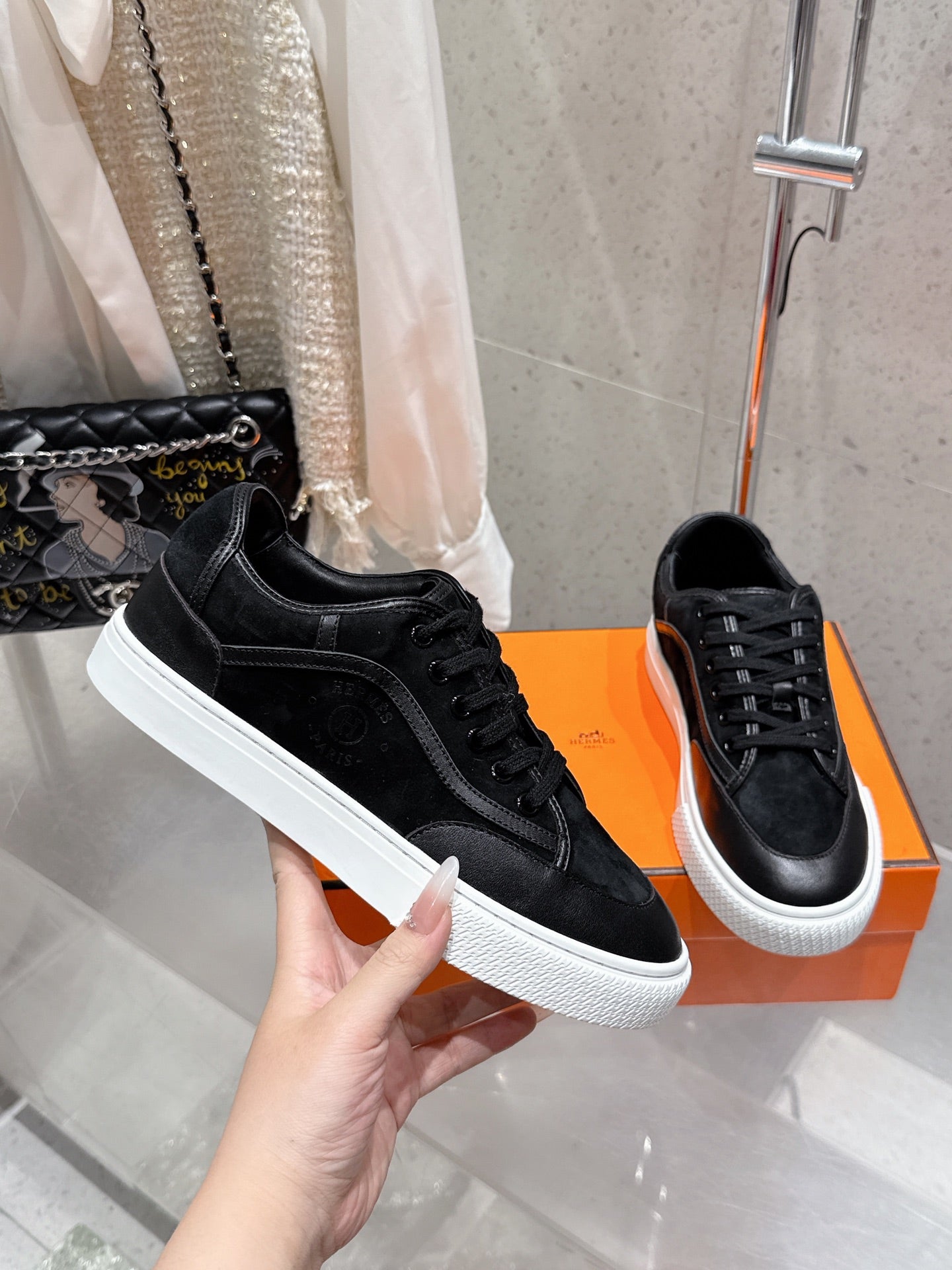 HM Get Sneaker Black Suede 204752