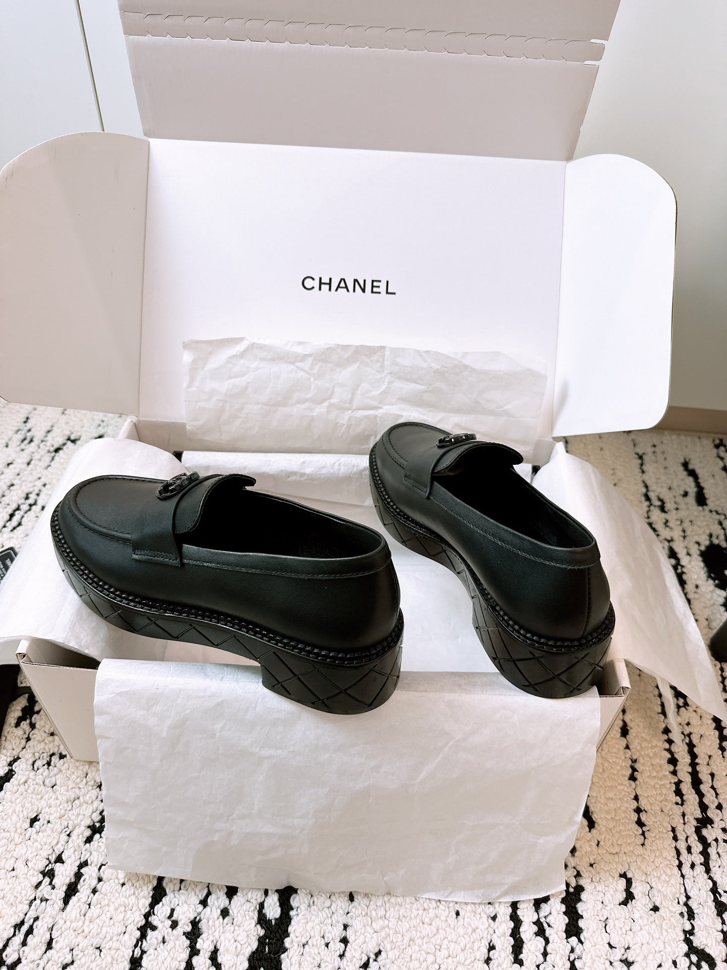 CC Moccasins 45mm In Black Lambskin 144631