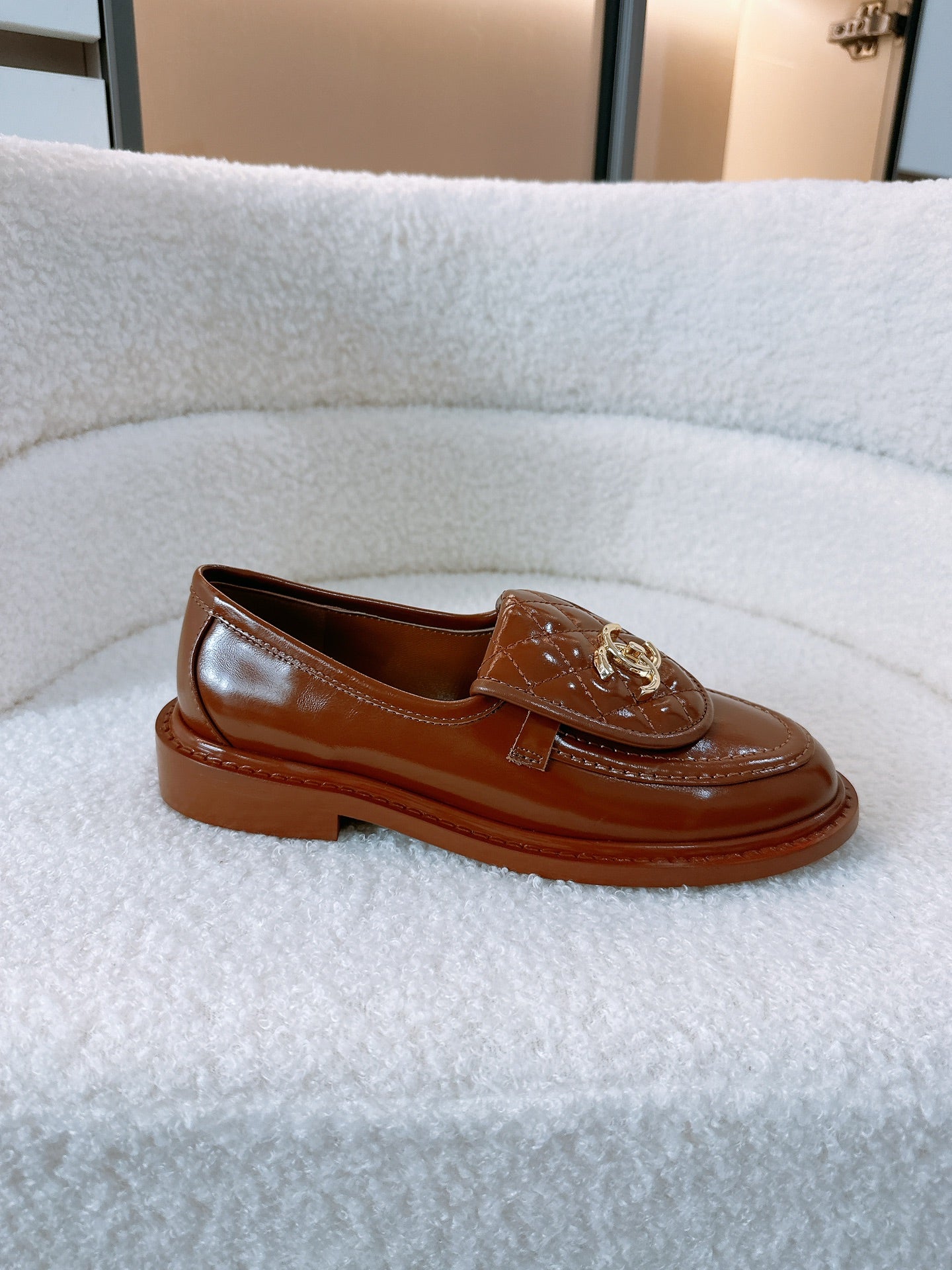 CC Moccasins 25mm In Caramel Glossy Lambskin  144647
