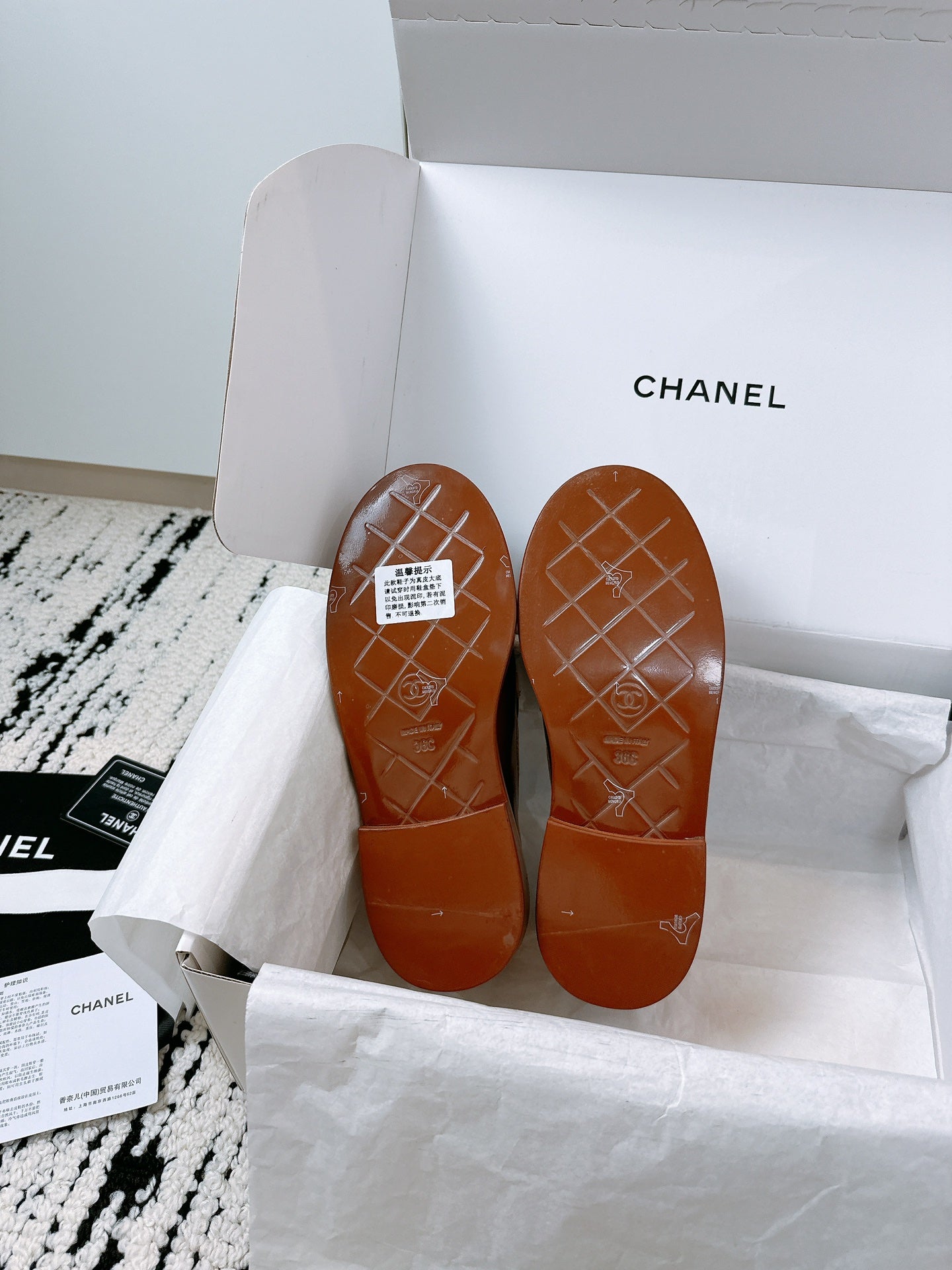 CC Moccasins 25mm In Caramel Glossy Lambskin  144647