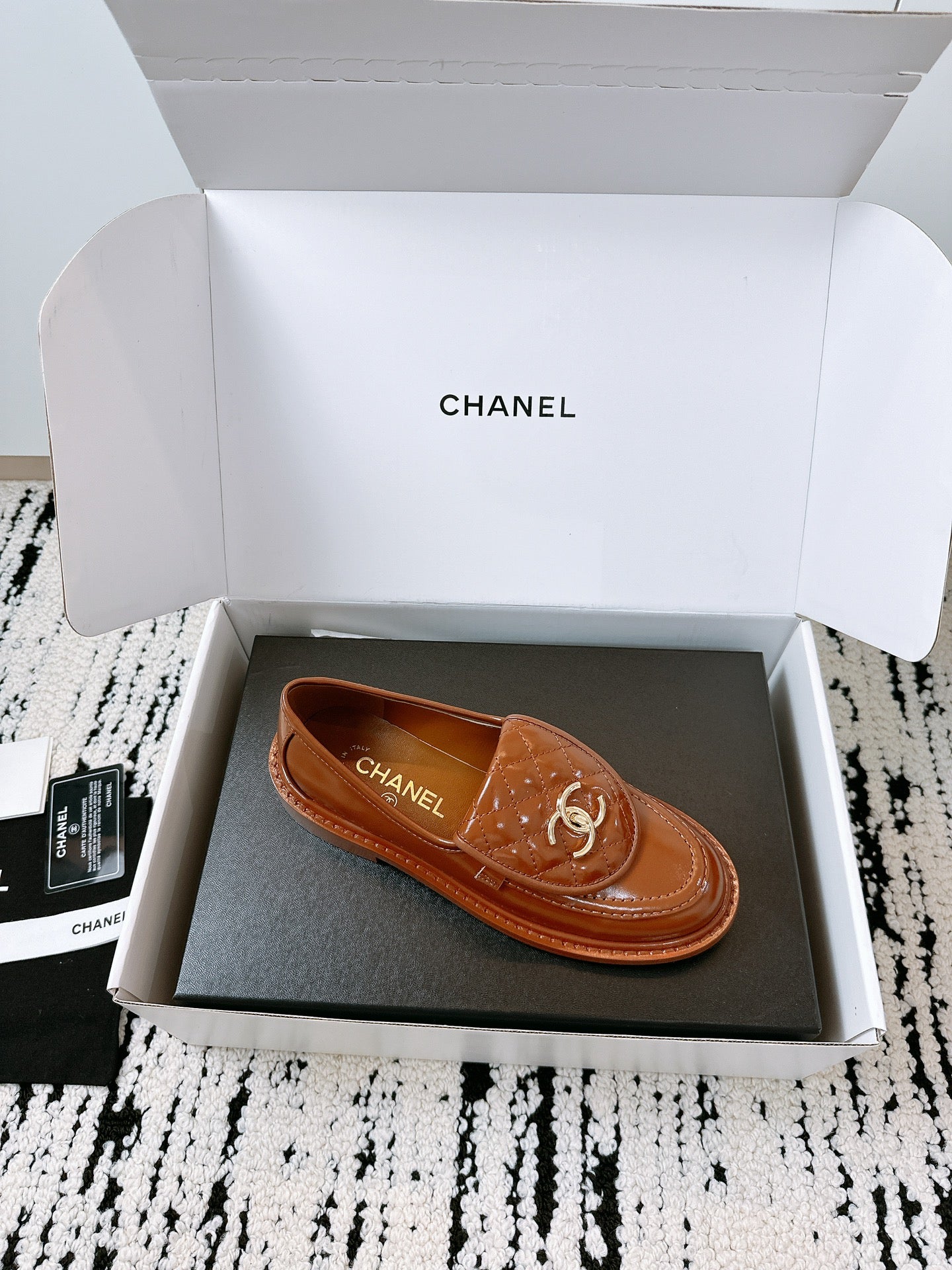 CC Moccasins 25mm In Caramel Glossy Lambskin  144647