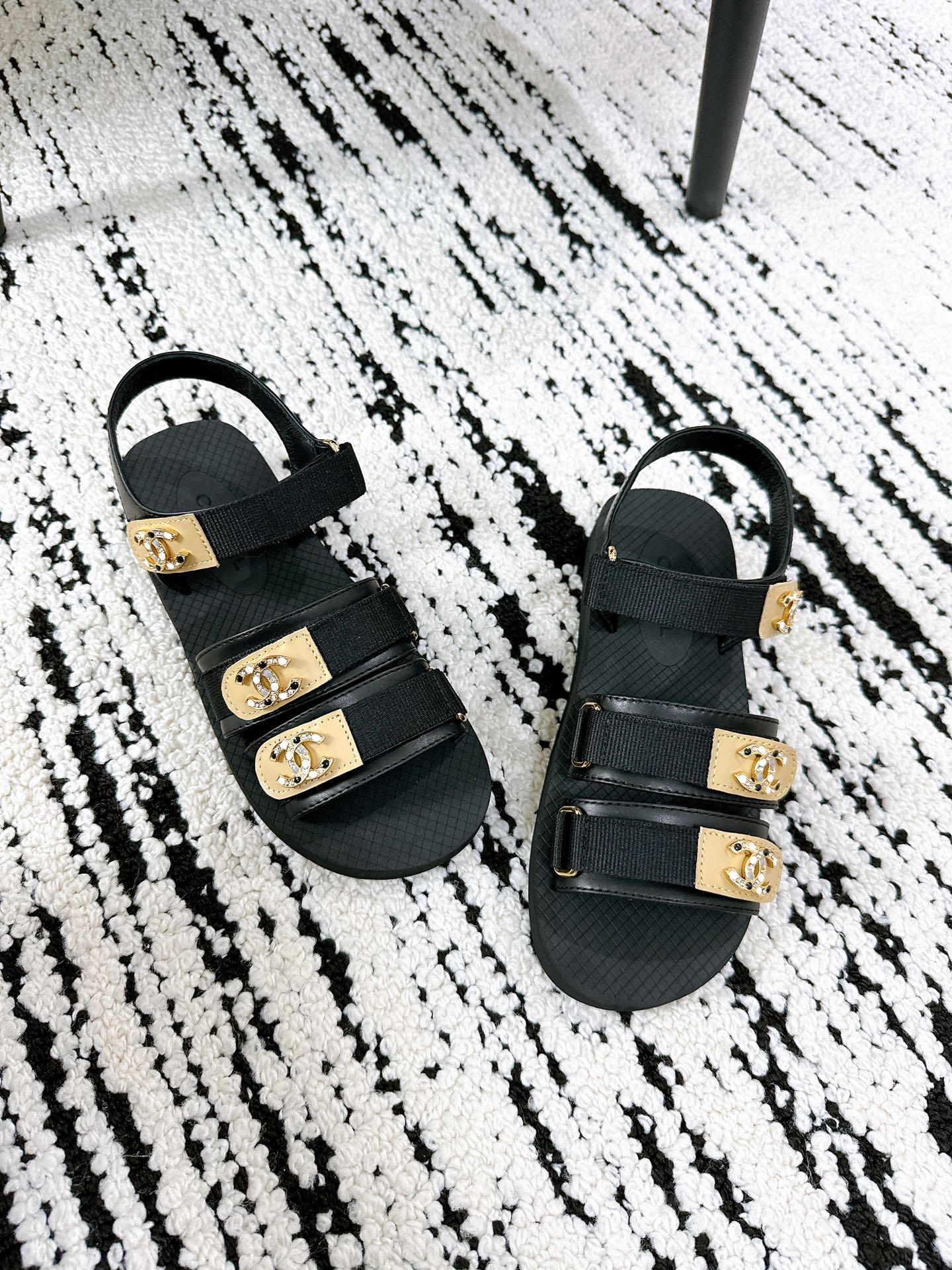 CC 25 Dad Sandals Black Fabric Leather 300167