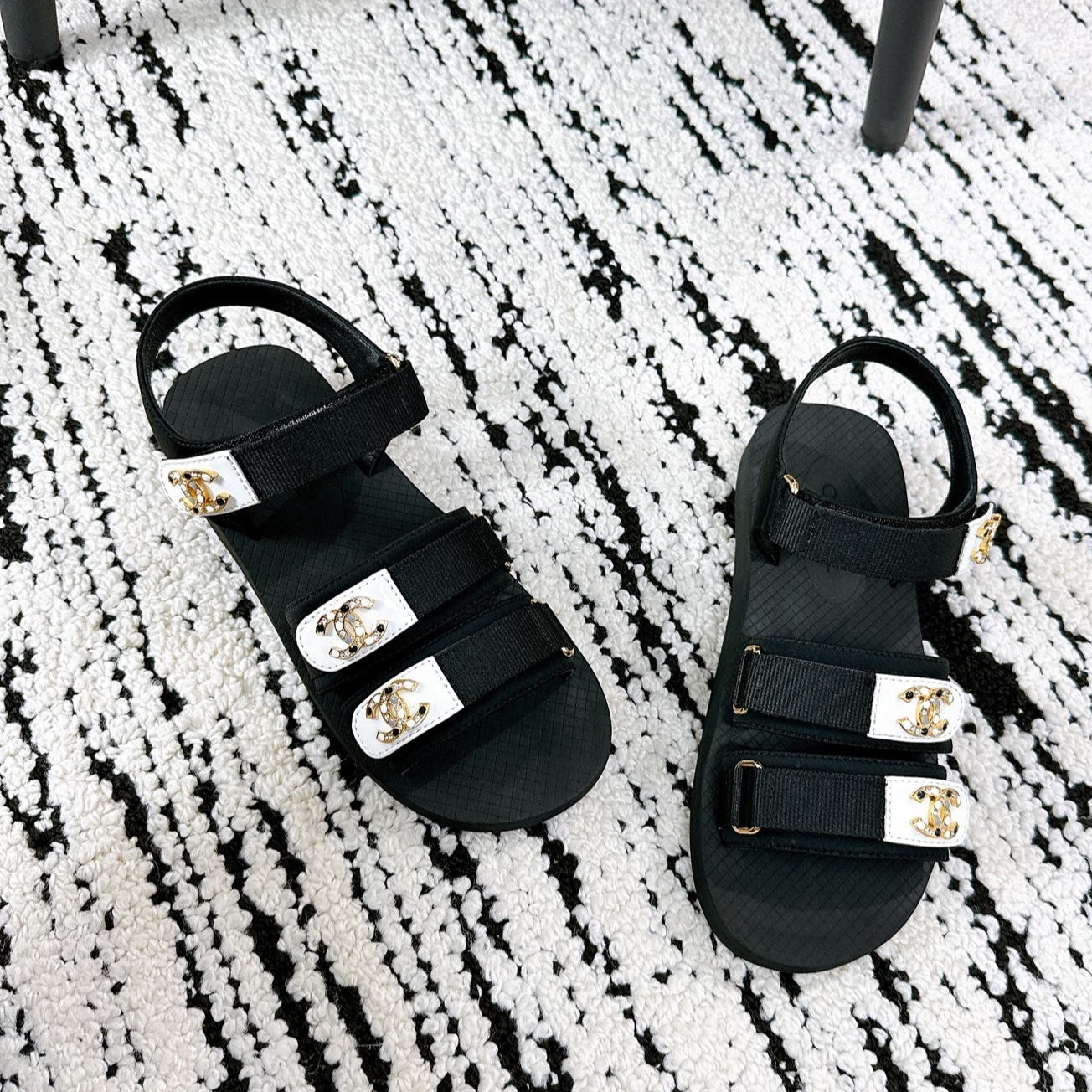 CC 25 Dad Sandals Black White Fabric Leather 300168