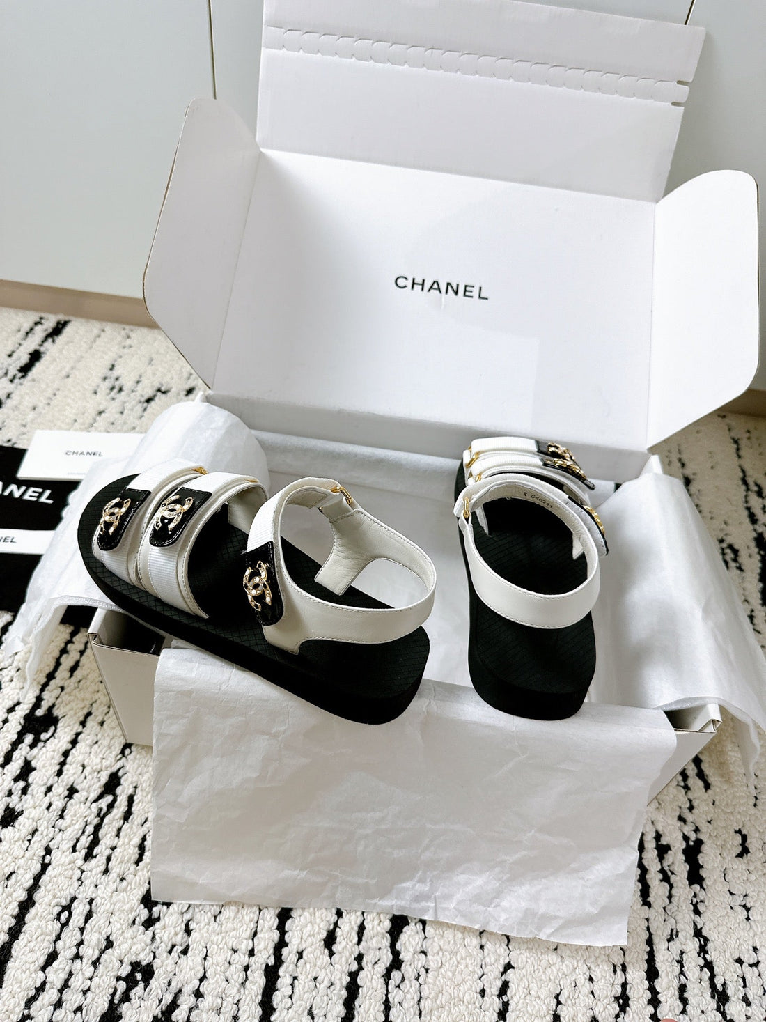 CC 25 Dad Sandals White Fabric Leather 300170