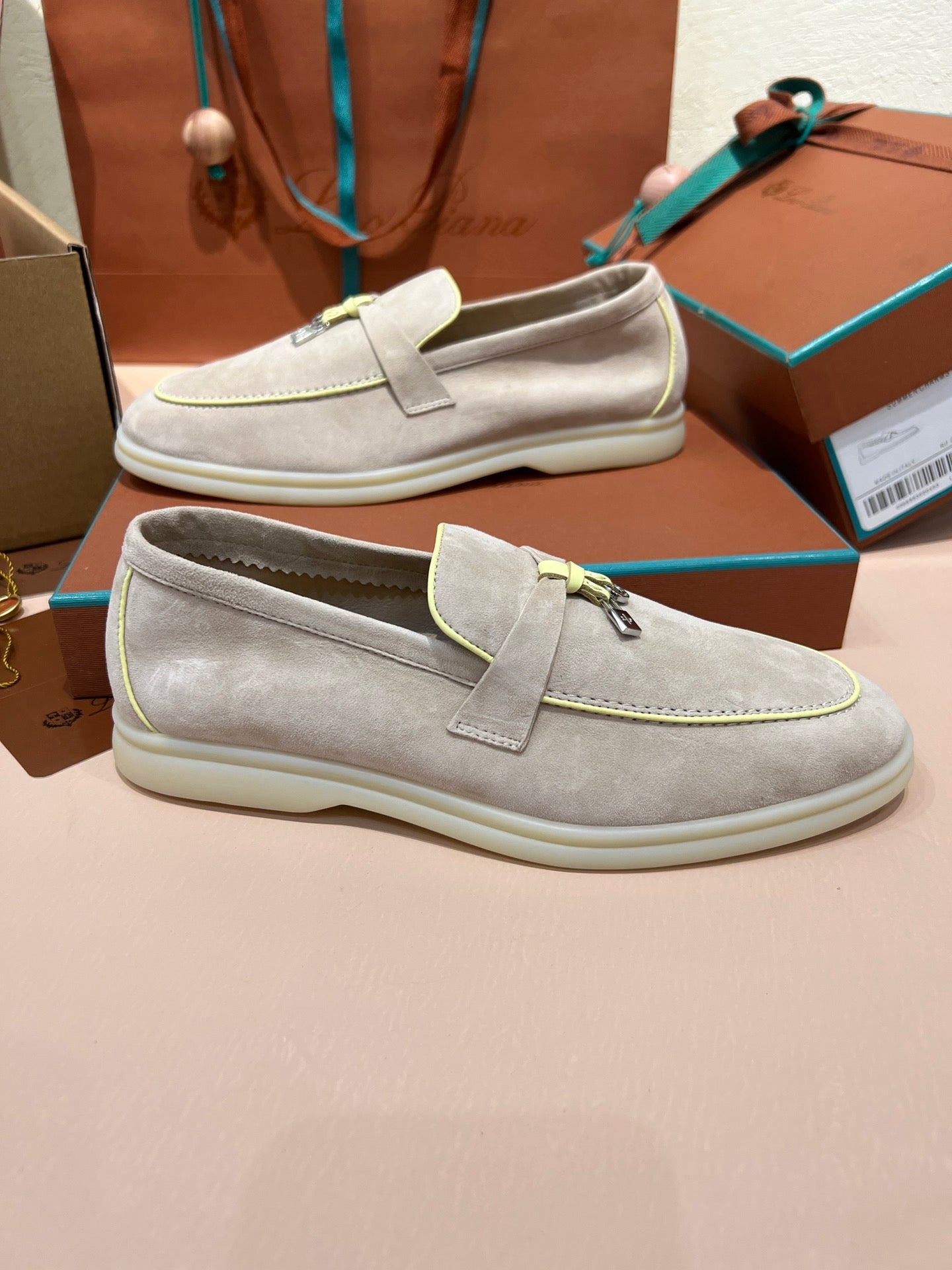 lp summer charm walk loafer royal beige yellow suede