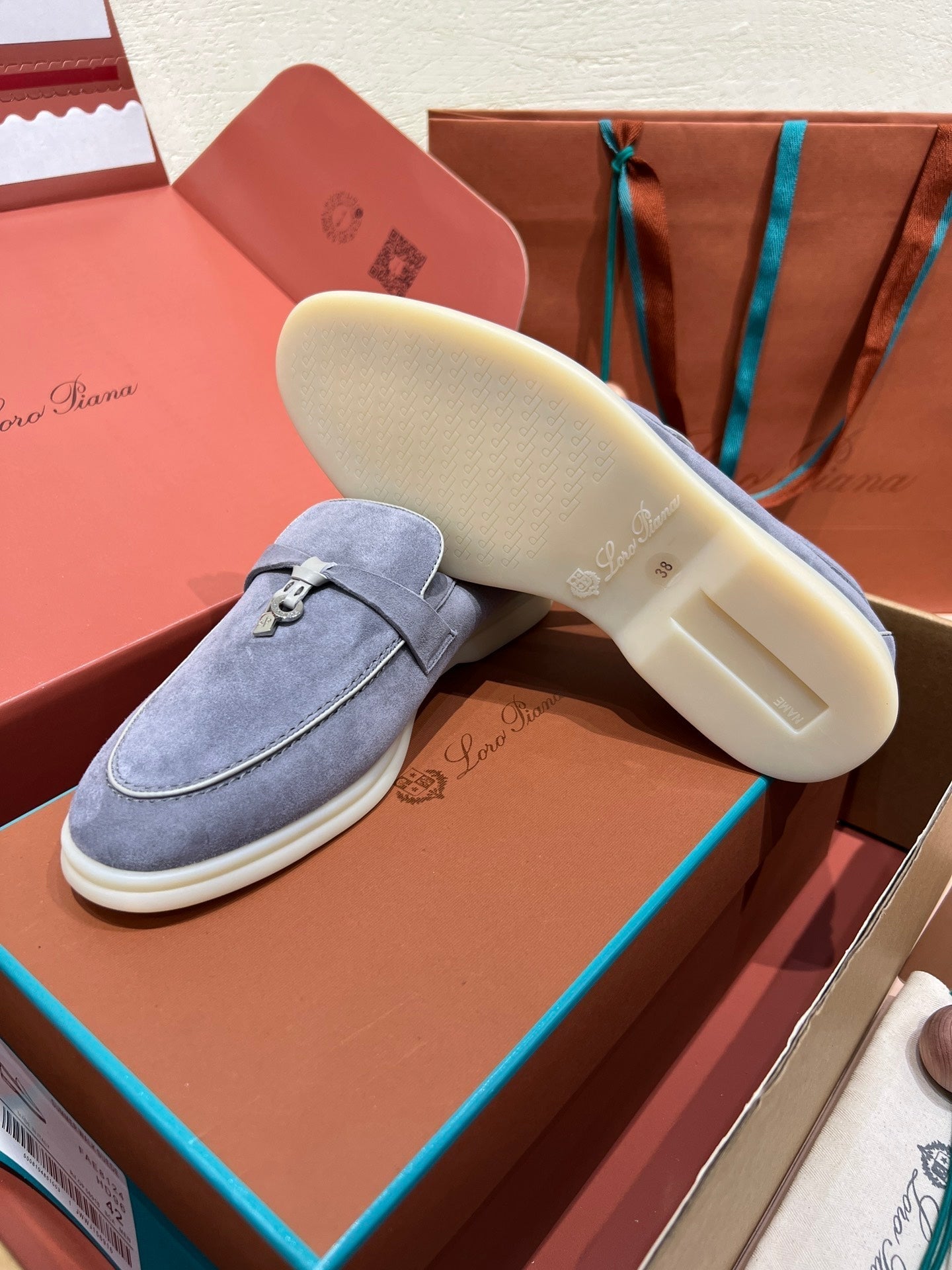 lp summer charm walk loafer rock grey beige suede