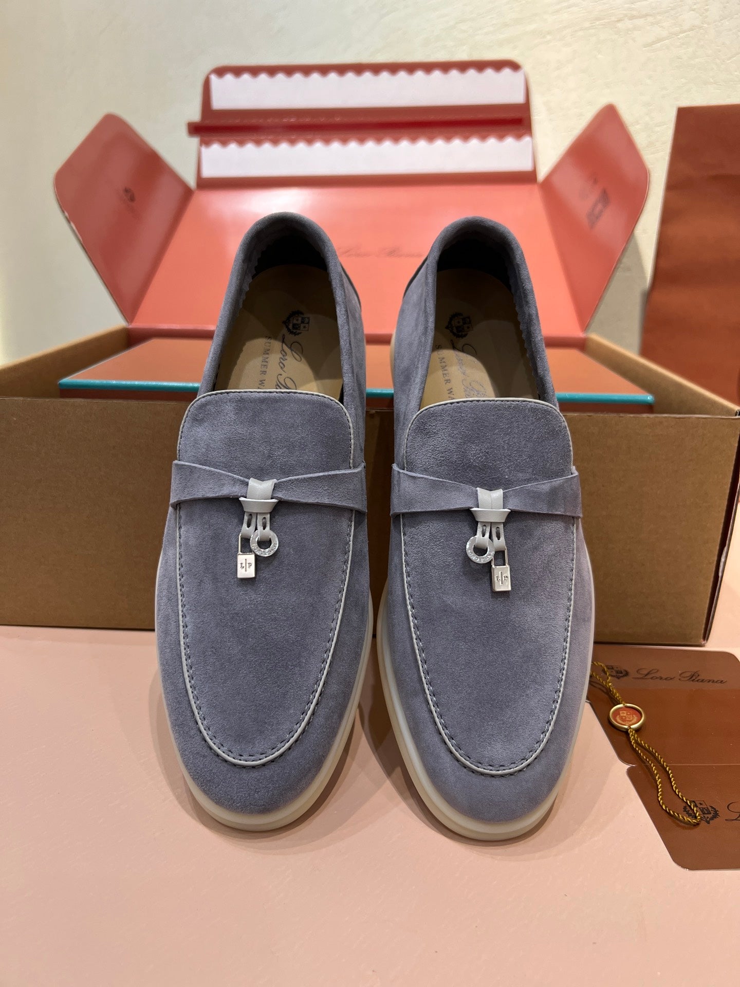 lp summer charm walk loafer rock grey beige suede