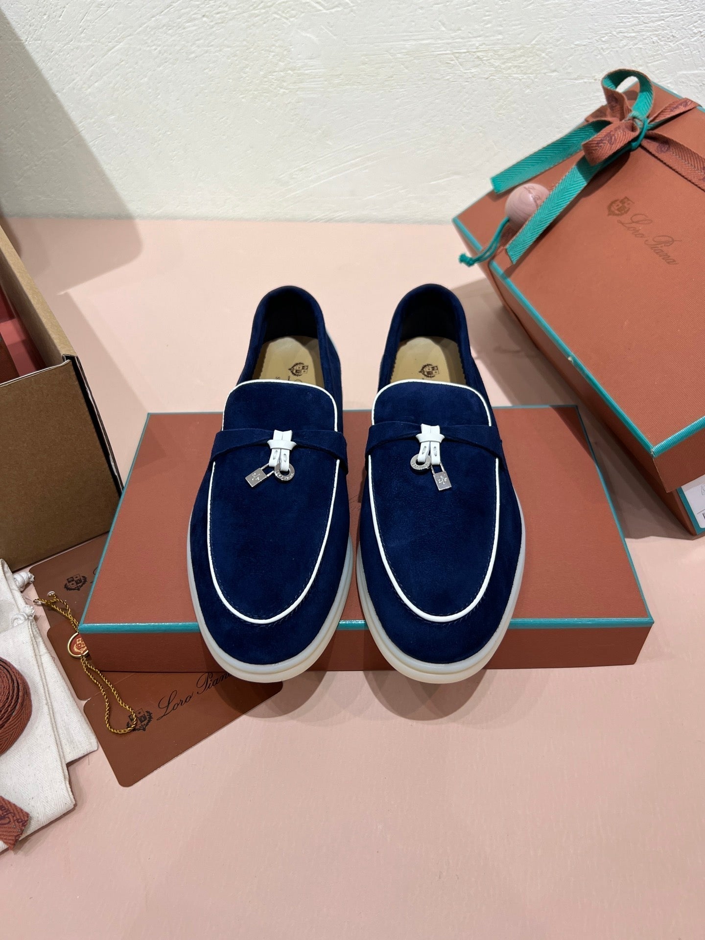lp summer charm walk loafer  blue white suede