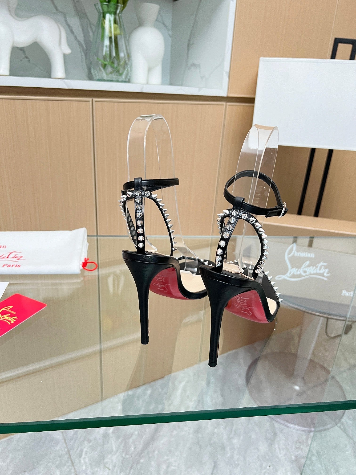 CL So Me 105 mm Strappy Sandals Black  Imported Rivets with Sheepskin 251021