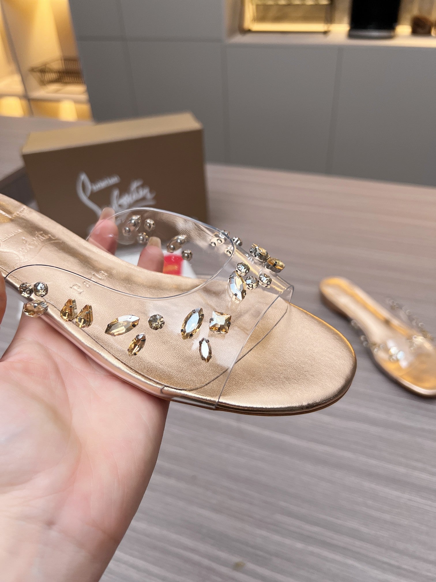 CL Slippers Gold PVC and Iridescent Nappa Leather 251048