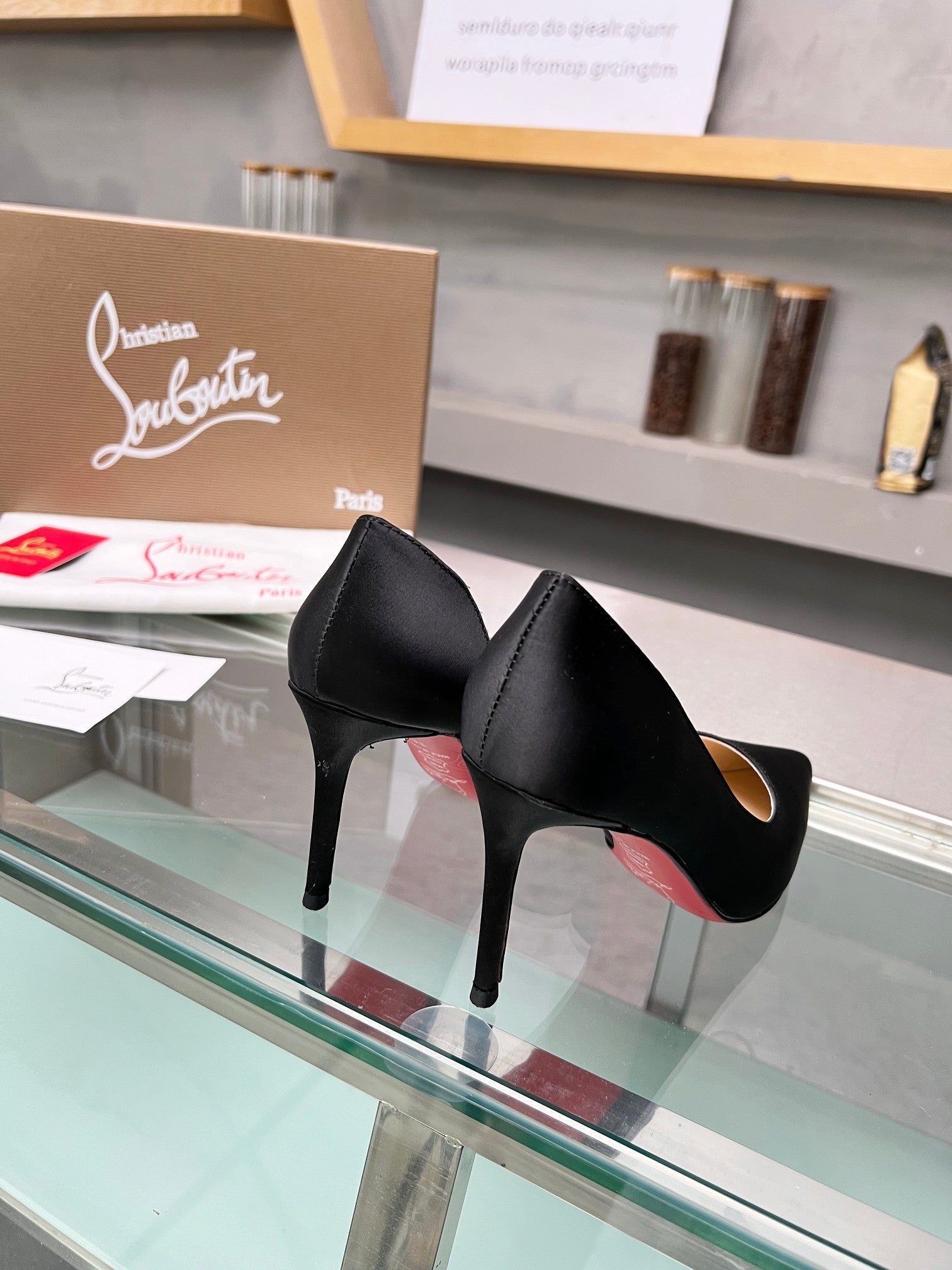 Cl Iriza 85mm Pumps Crepe Satin Black