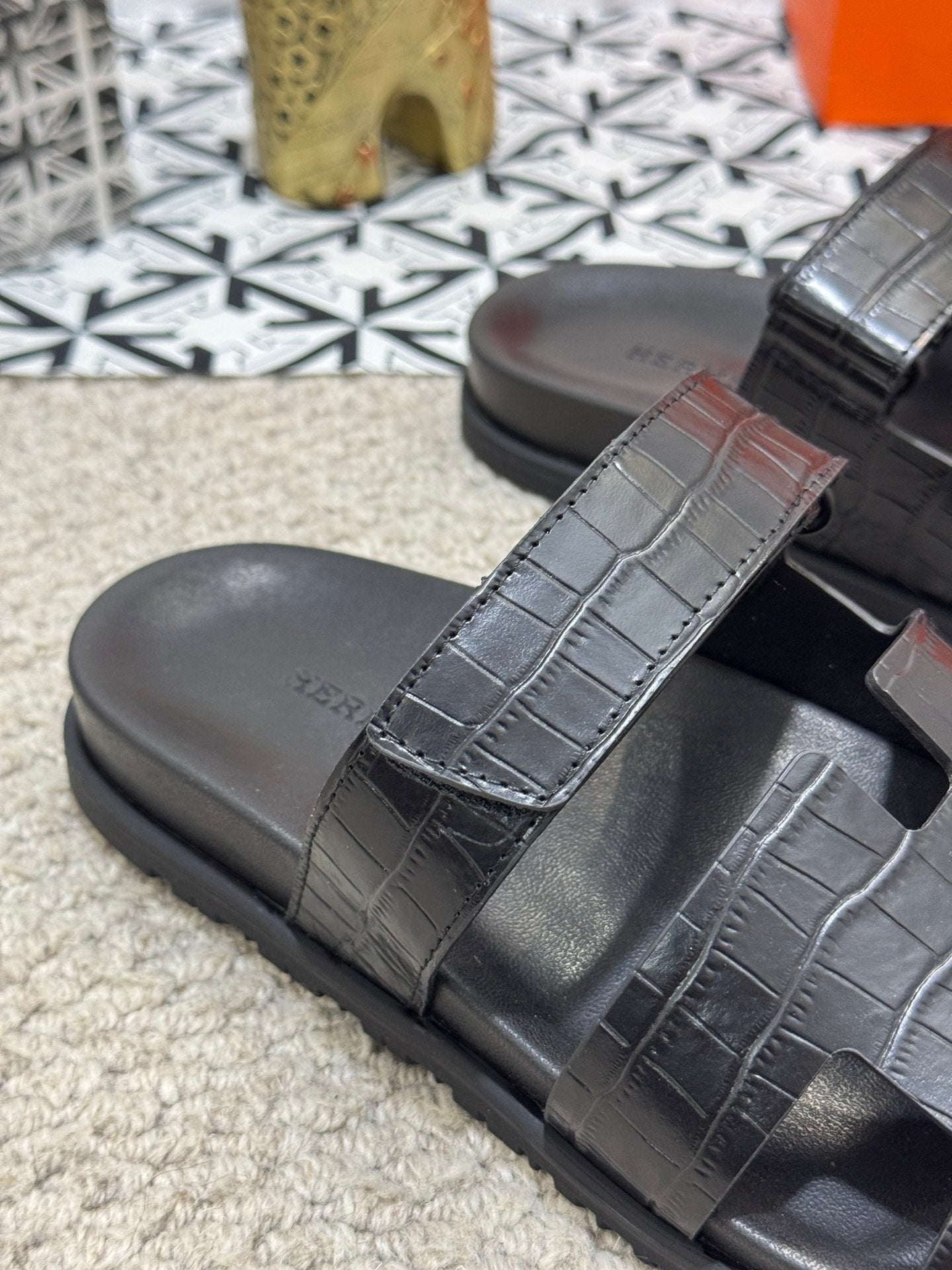 HM Men's Chypre Slide Black Cowhide 542930