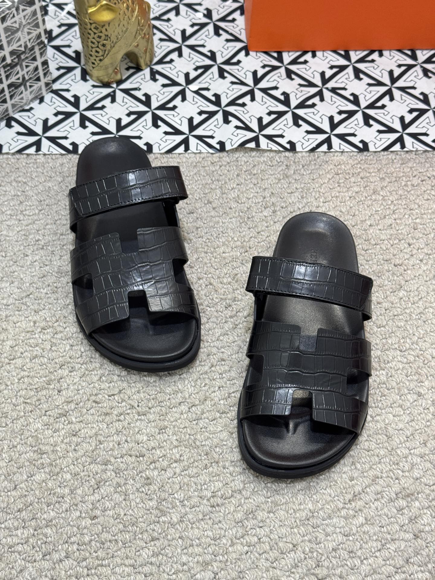 HM Men's Chypre Slide Black Cowhide 542930