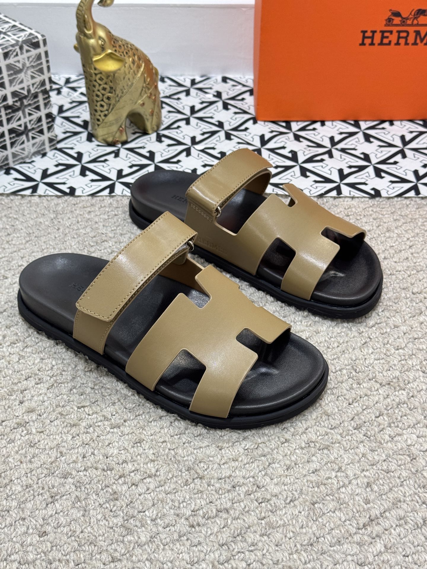 HM Men's Chypre Slide Moss Green Cowhide 542931