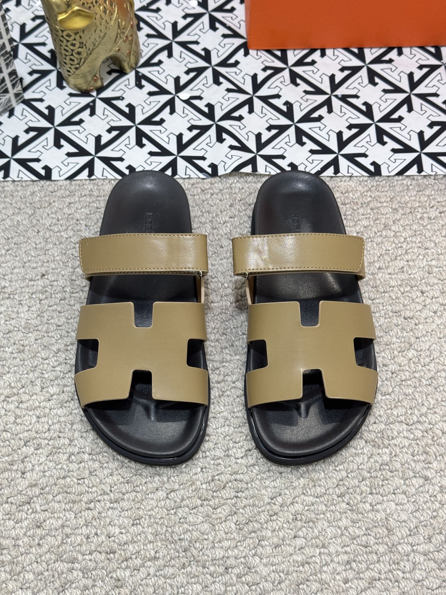 HM Men's Chypre Slide Moss Green Cowhide 542931