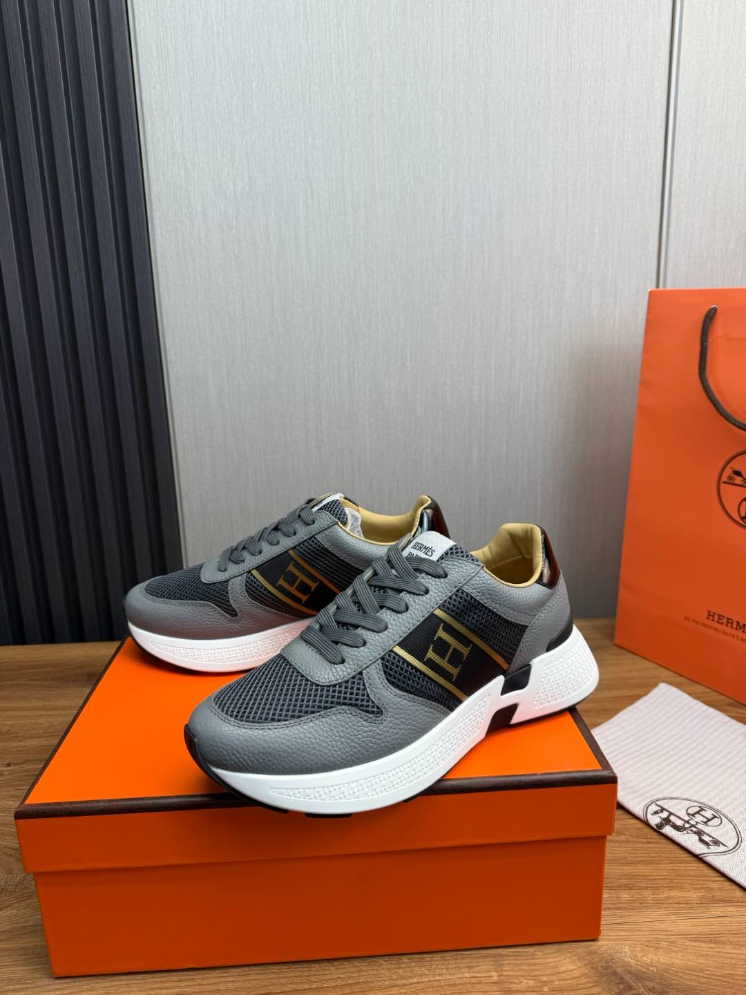 HM Men's Sneaker Grey Mesh Cowhide 519227