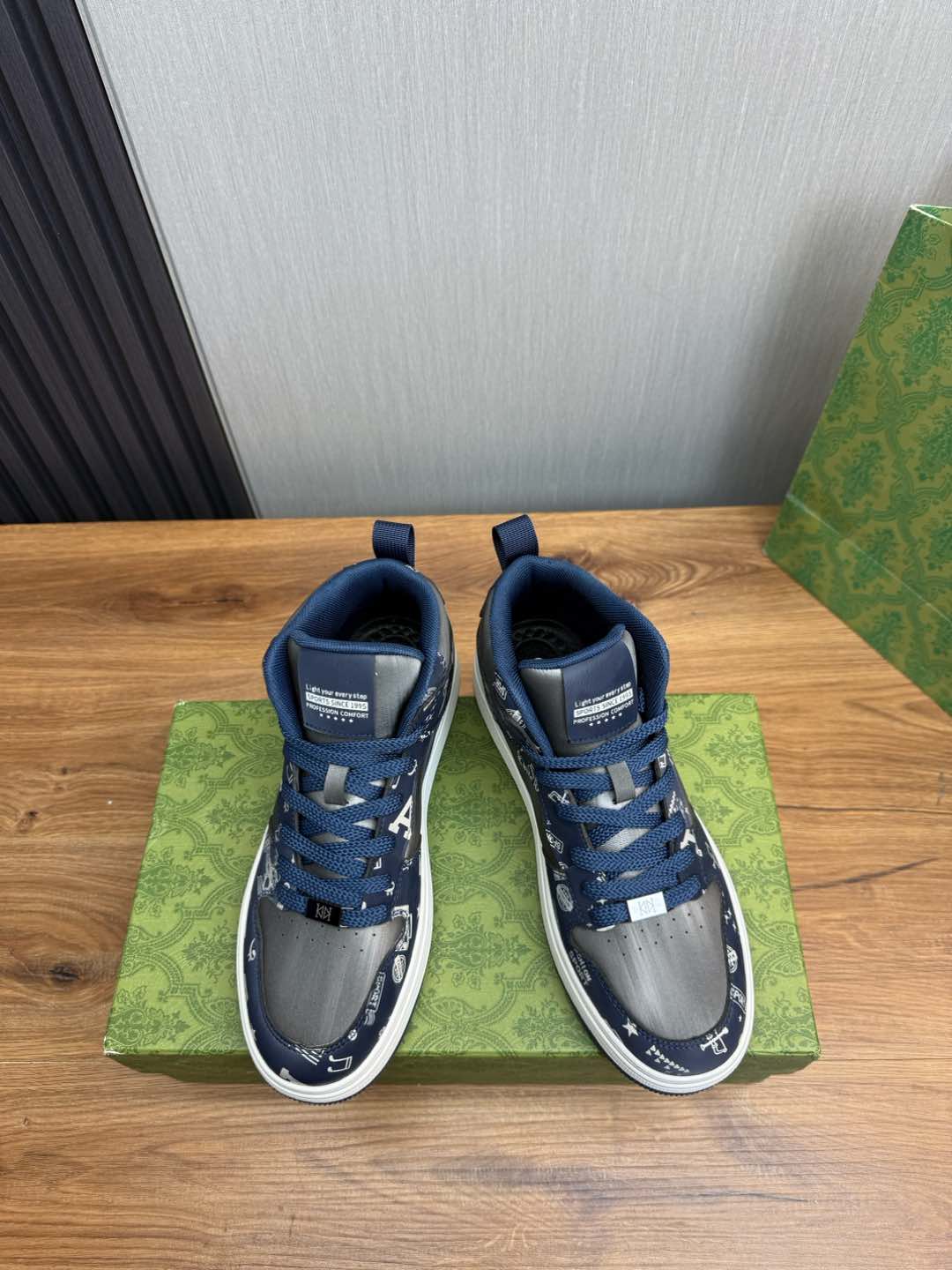 GG Men's Sneaker Navy Blue Cowhide 527700