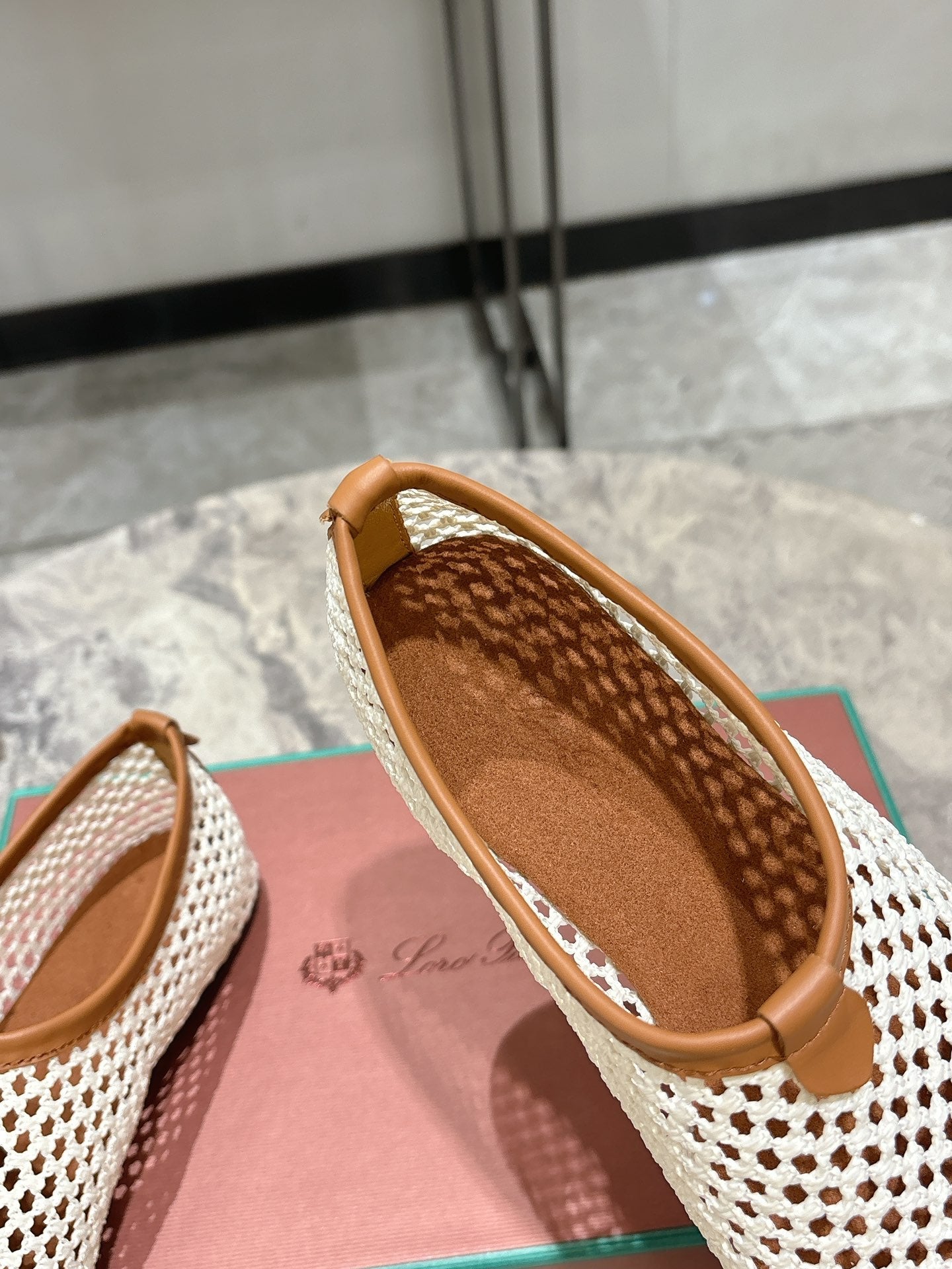 LP hollow knit ballet flats beige  original leather 379024
