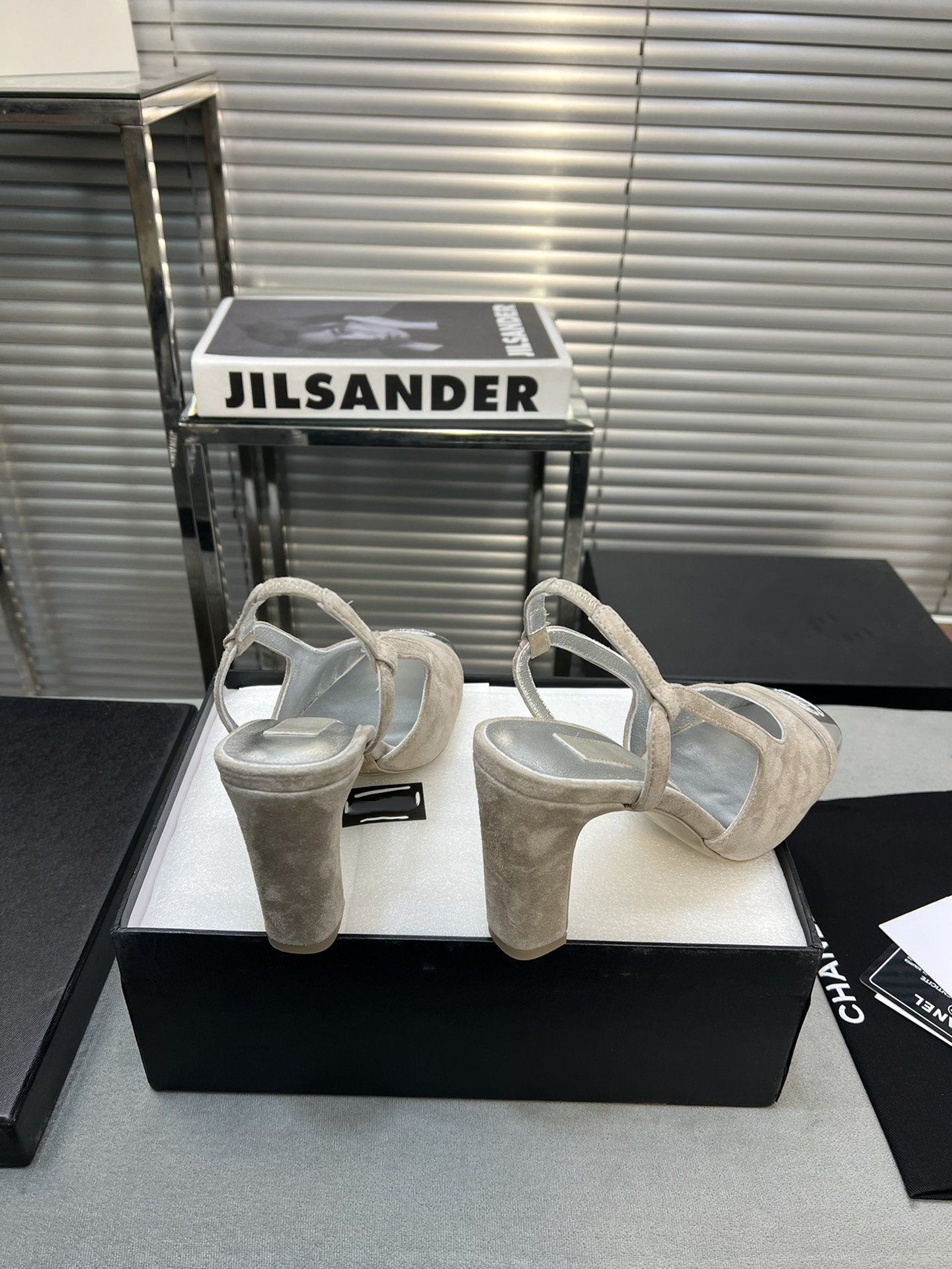 slingback grey suede silver metalic lambskin square toe 9.5