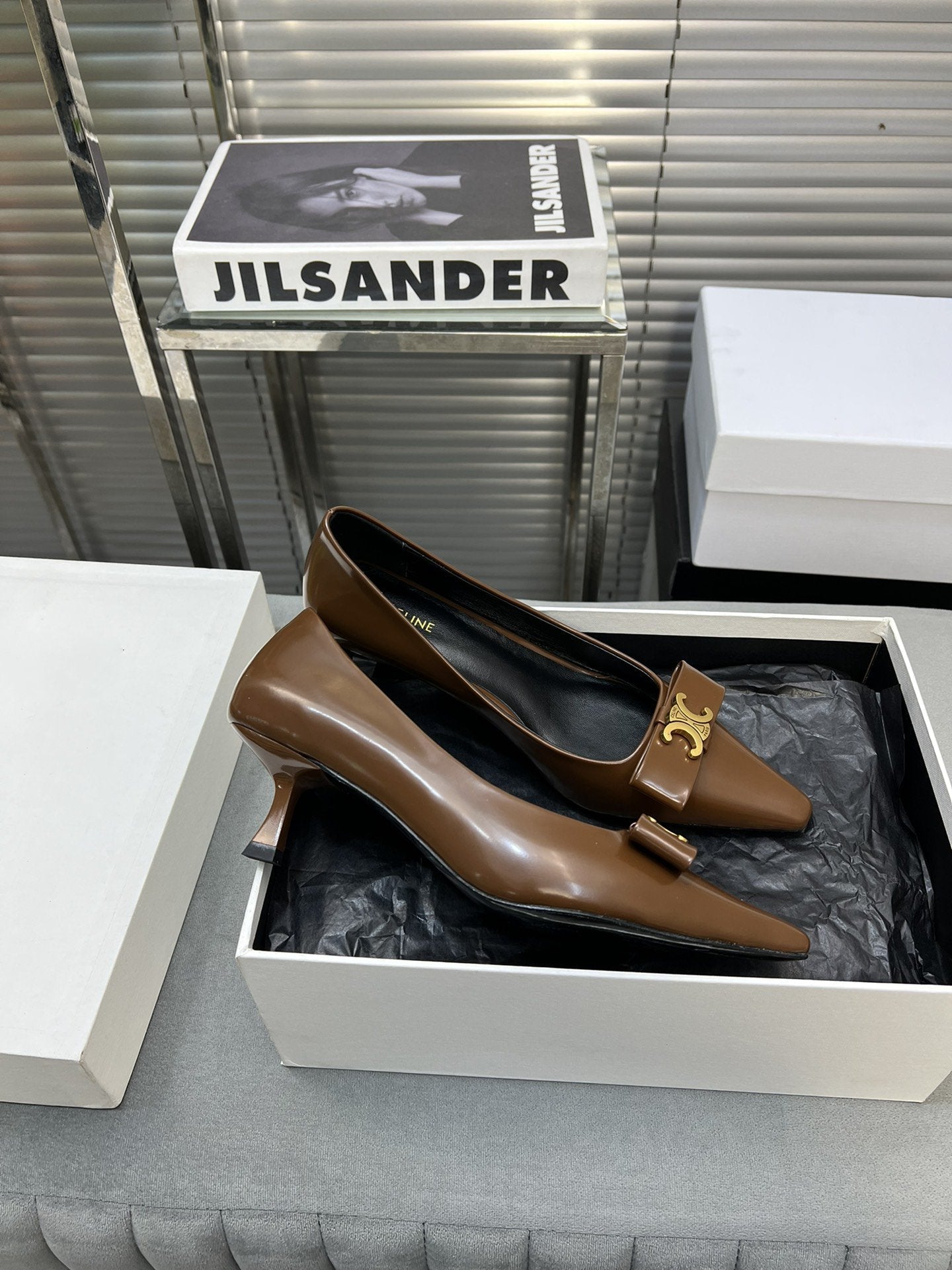 cl pumps 50 dark brown calfskin