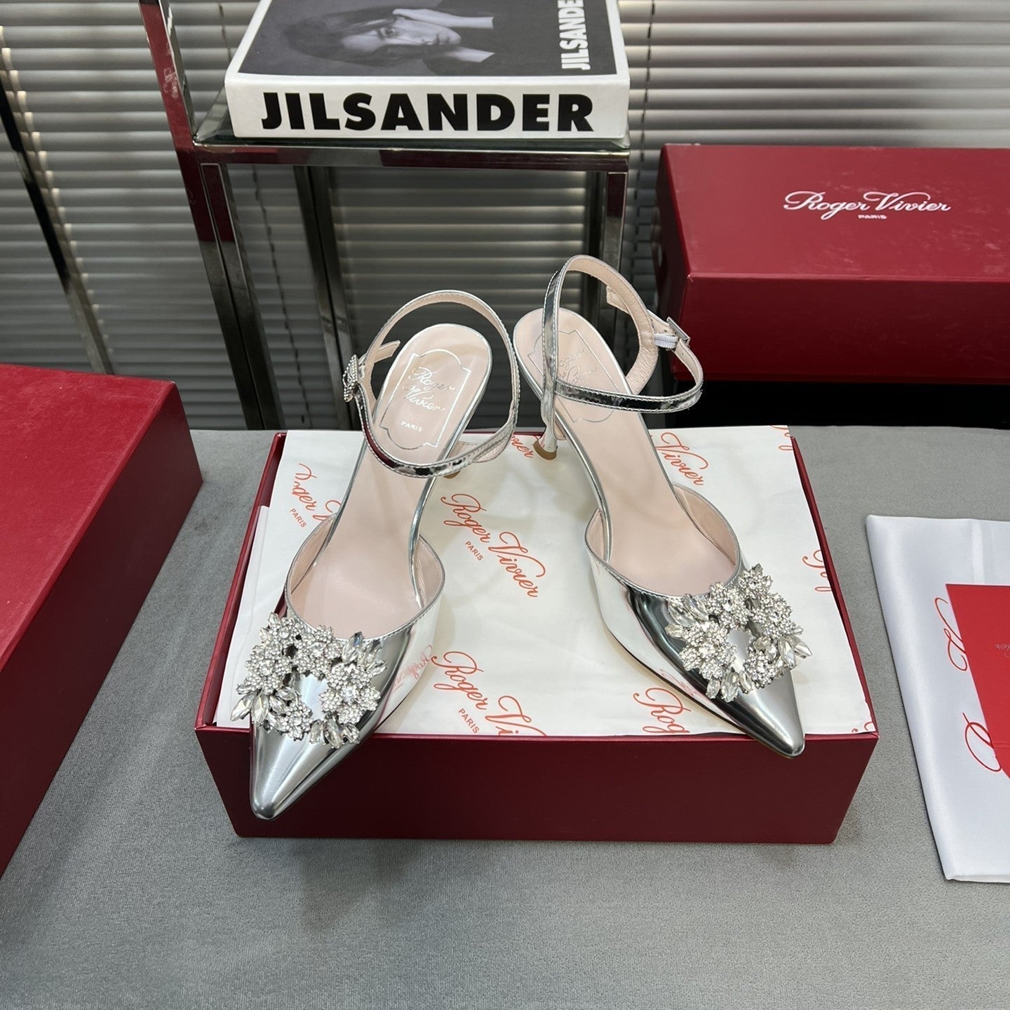 Flower Strass Buckle Slingback Pump 90 Silver