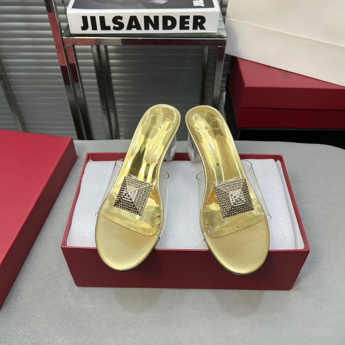 Heeled Sandals 6cm with Crystal Square Buckle Gold