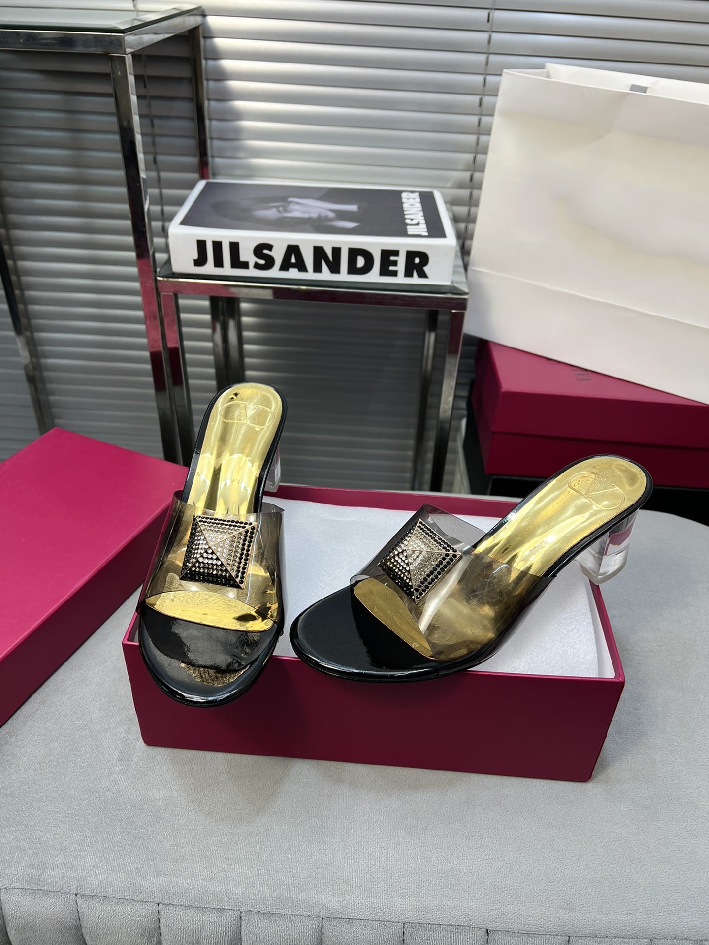 Heeled Sandals 6cm with Crystal Square Buckle Gold and Black