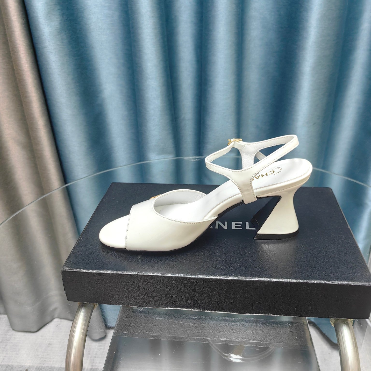 cc slingbacks sandal 85 white patent calfskin