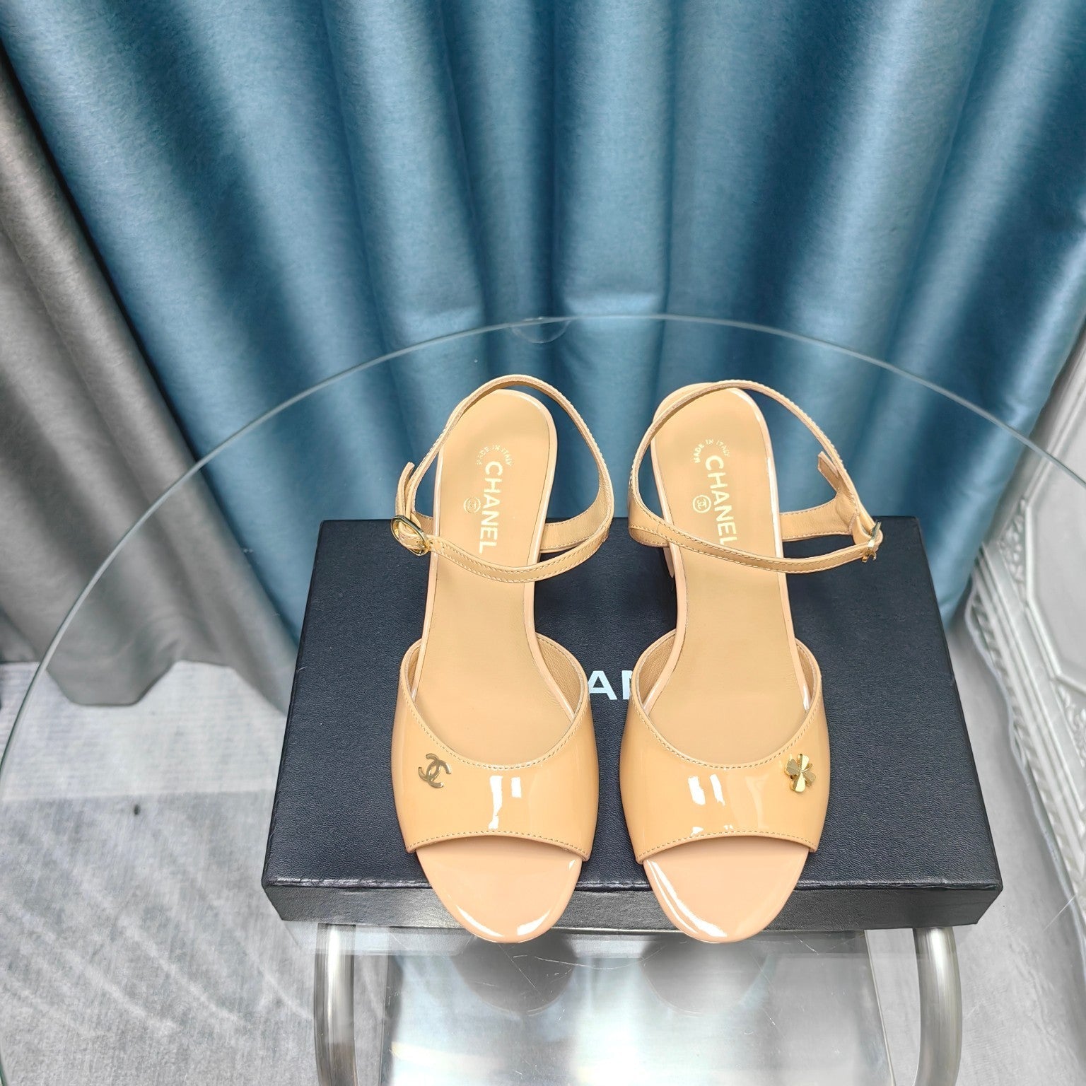 cc slingbacks sandal 85 beige patent calfskin